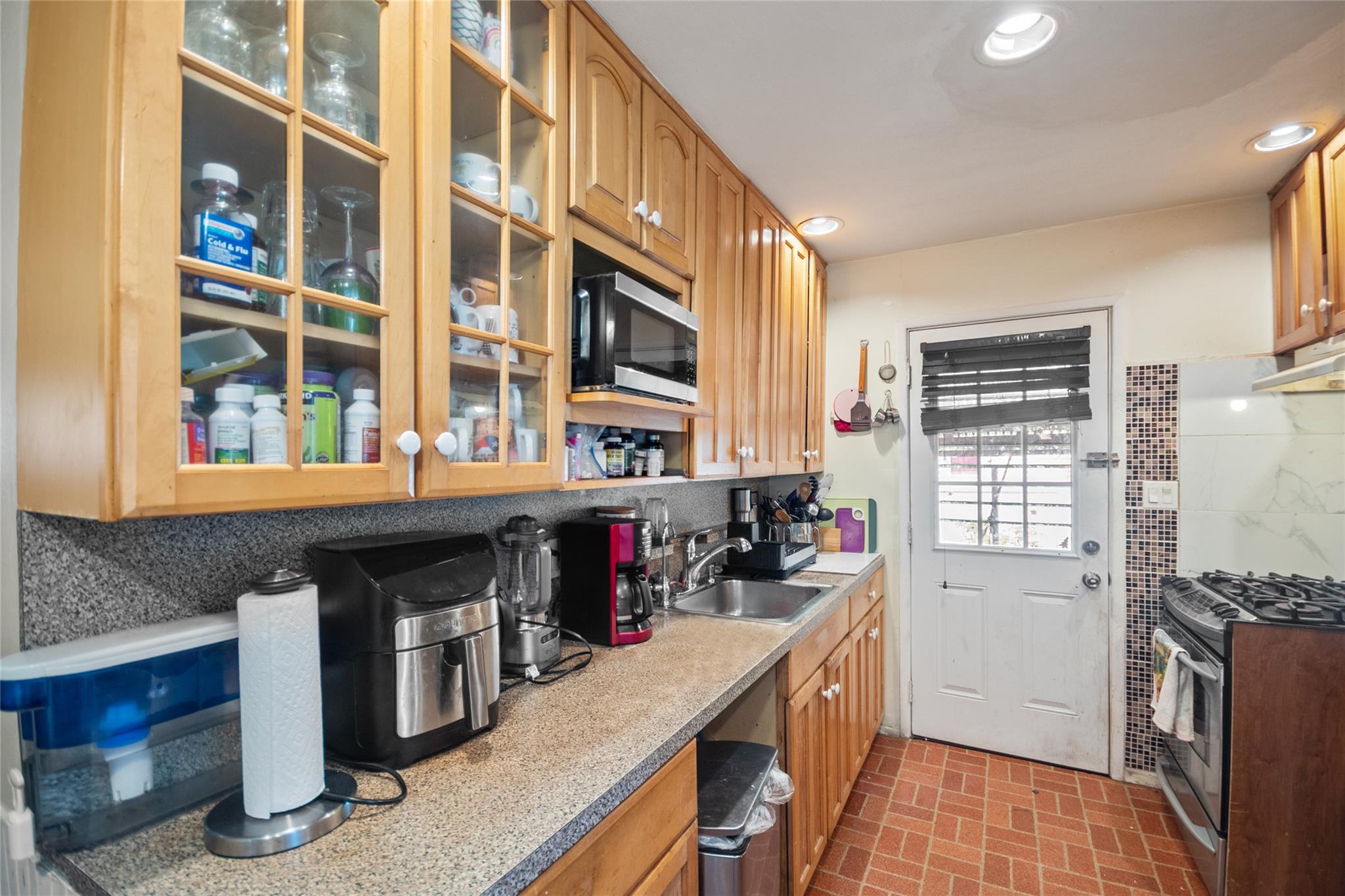 218 Grand Boulevard, Brentwood, NY 11717