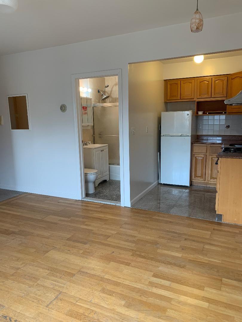 41-50 149 Pl # C2F, Flushing, NY 11355