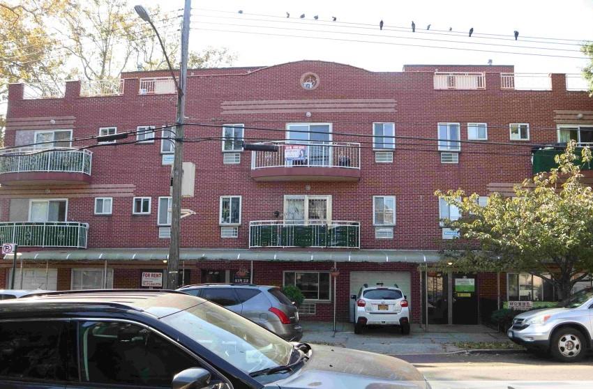 41-50 149 Pl # C2F, Flushing, NY 11355