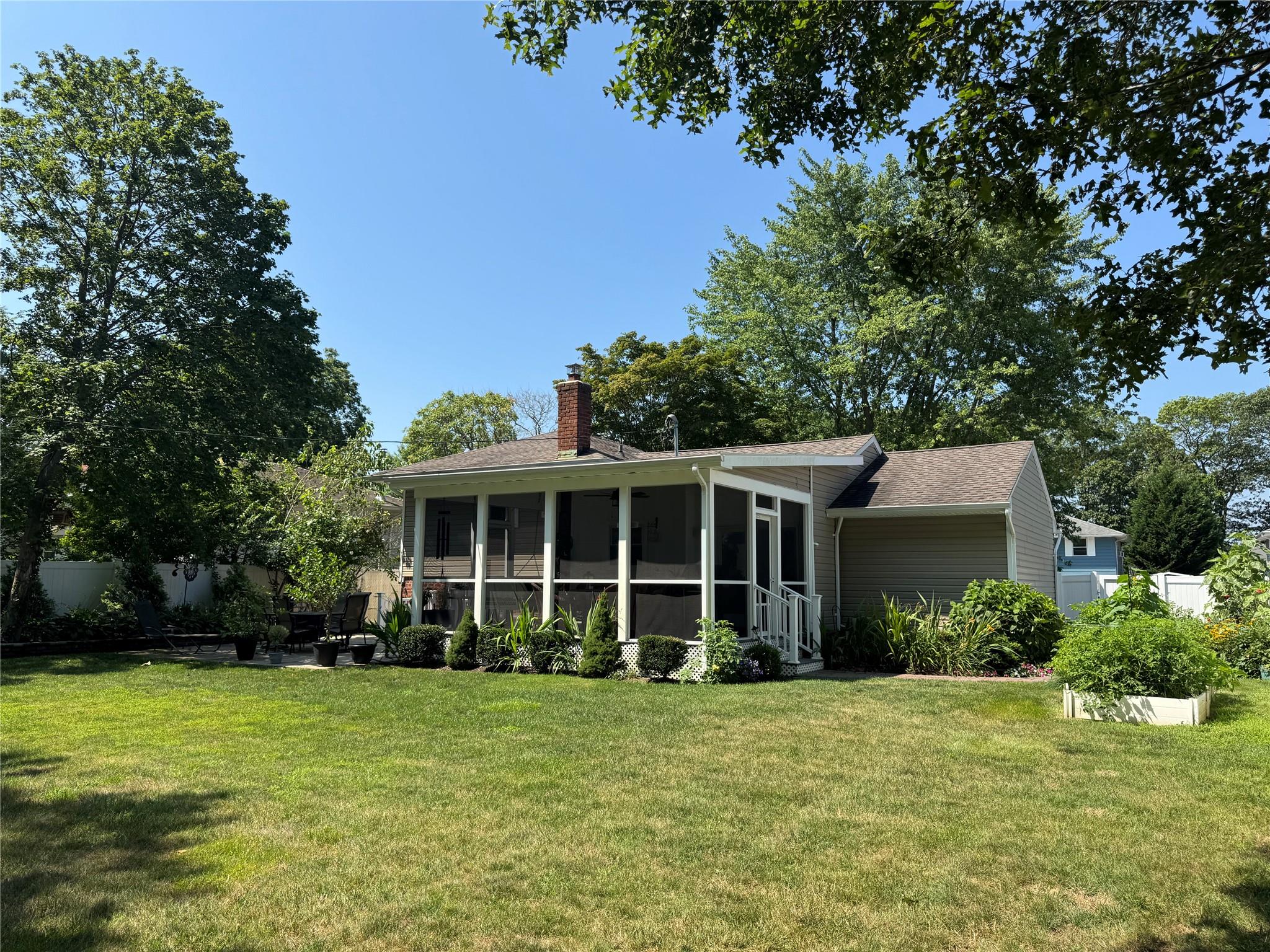 233 Sherry Street, East Islip, NY 11730