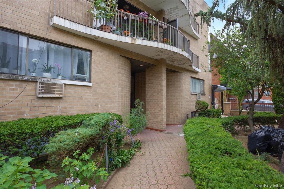 147-26 Roosevelt Ave # L1, Flushing, NY 11354