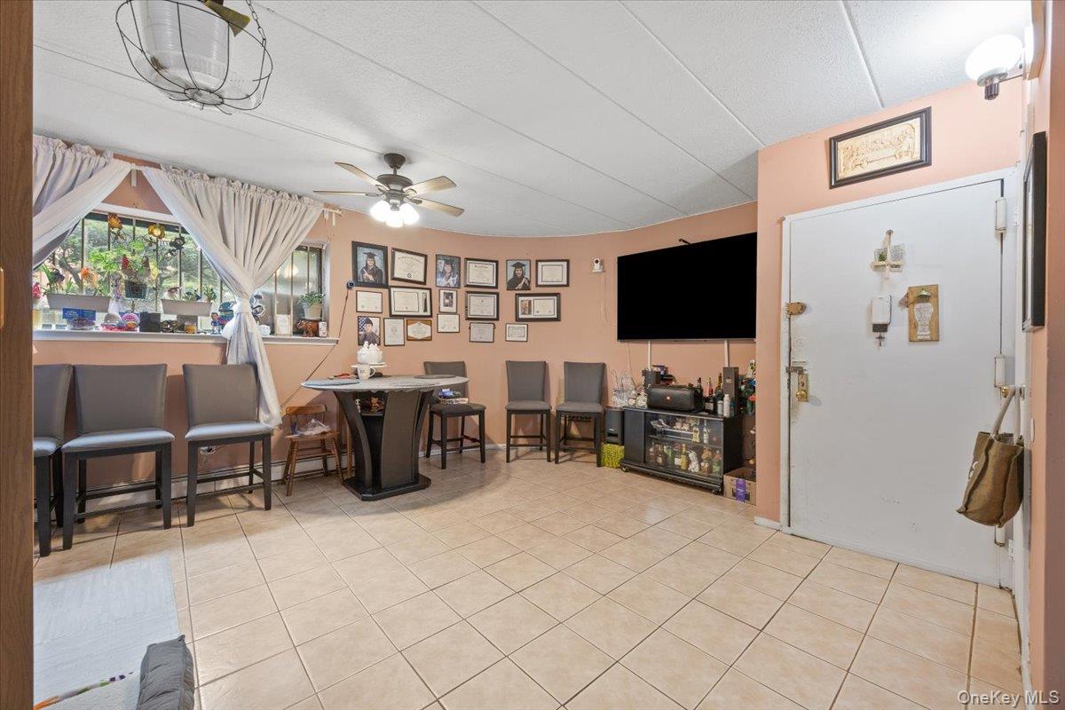 147-26 Roosevelt Ave # L1, Flushing, NY 11354