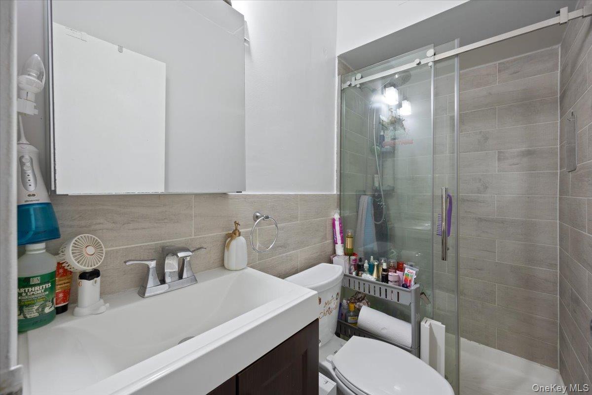 147-26 Roosevelt Ave # L1, Flushing, NY 11354