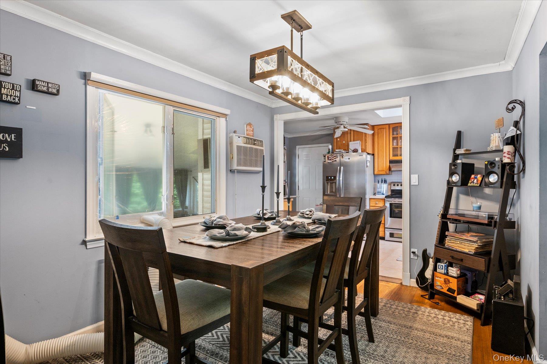 135 Woodlawn Avenue, Saint James, NY 11780