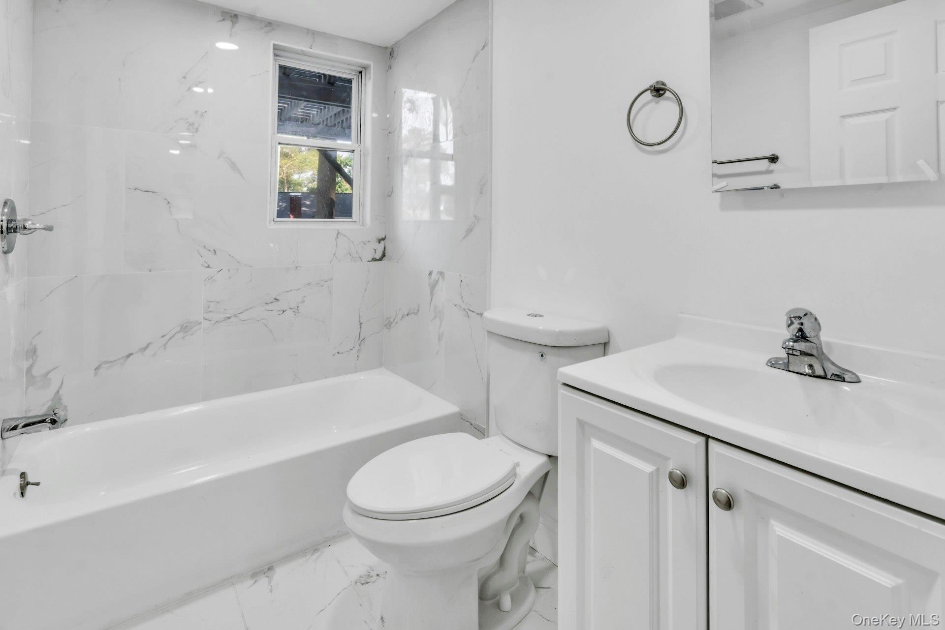 86 Jute Road, Rocky Point, NY 11778