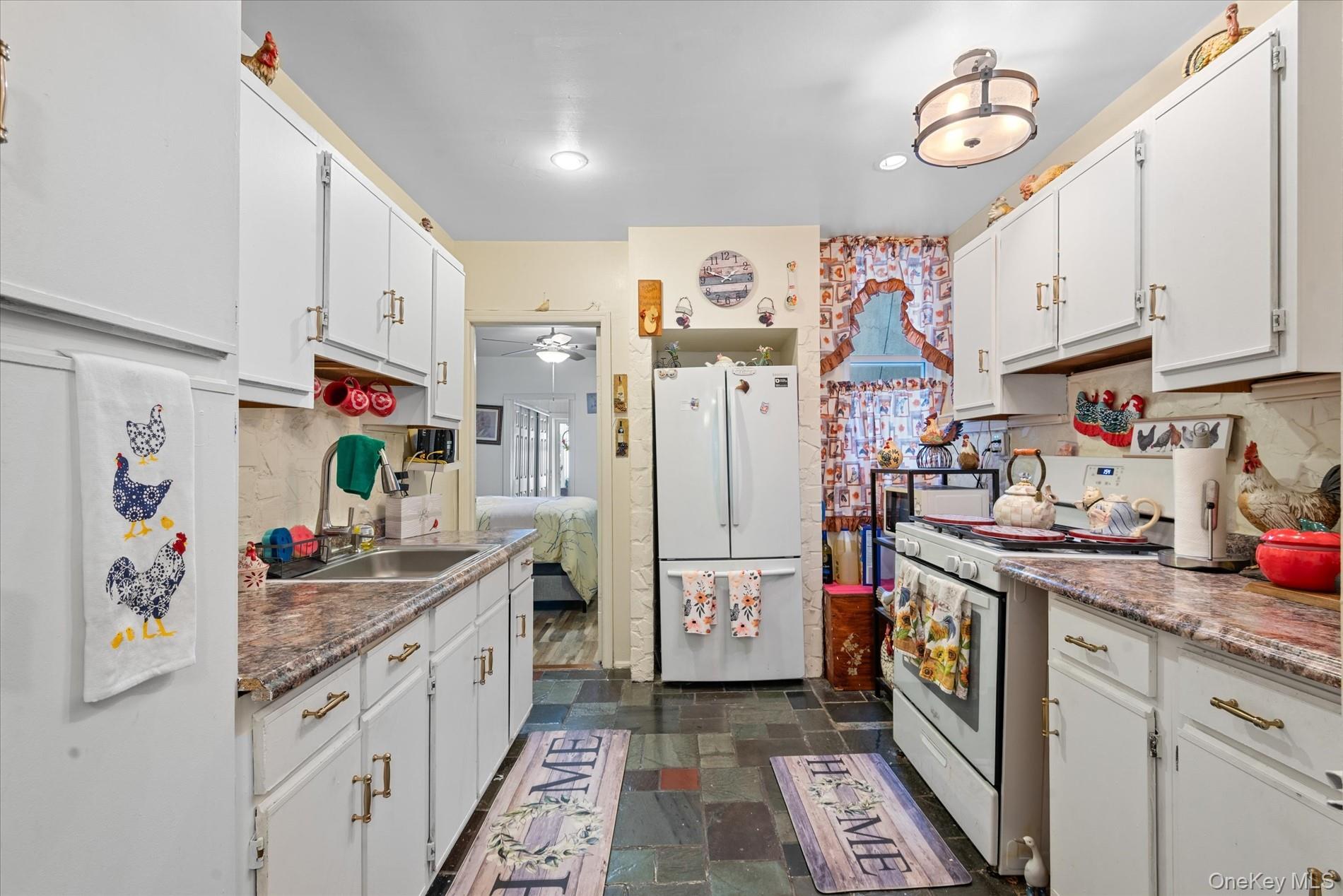 319 Vanderbilt Street, Brooklyn, NY 11218