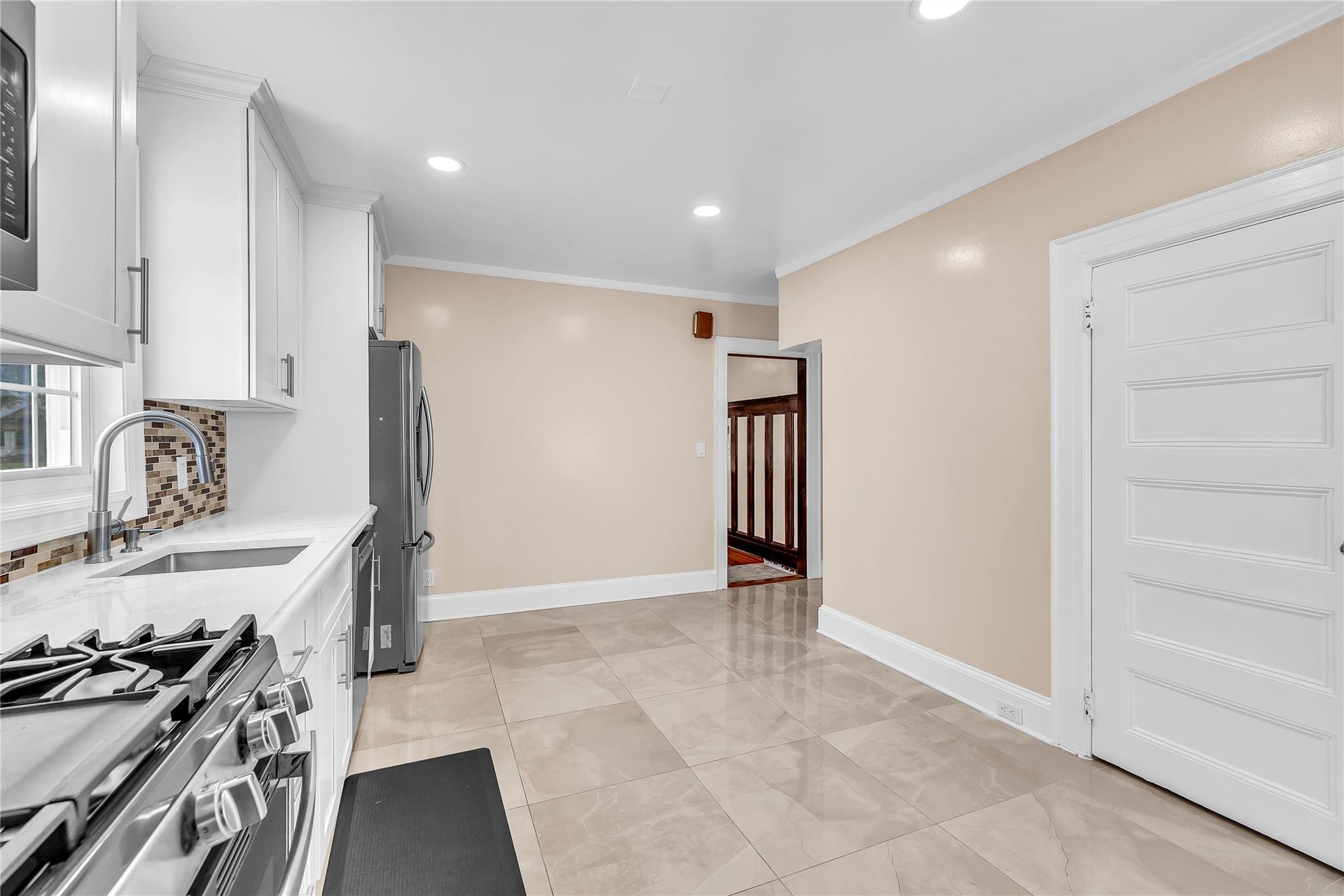 72 Ingraham Boulevard, Hempstead, NY 11550