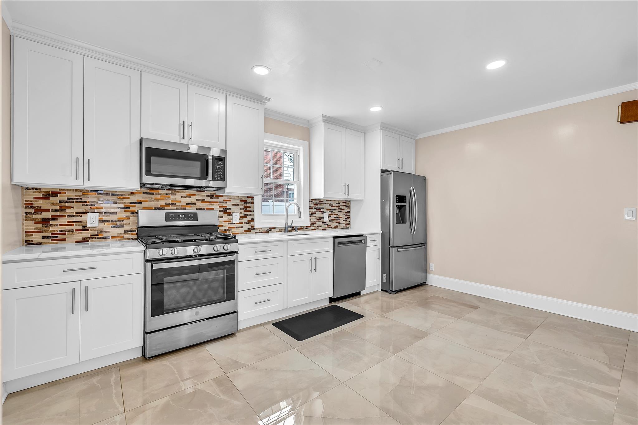 72 Ingraham Boulevard, Hempstead, NY 11550