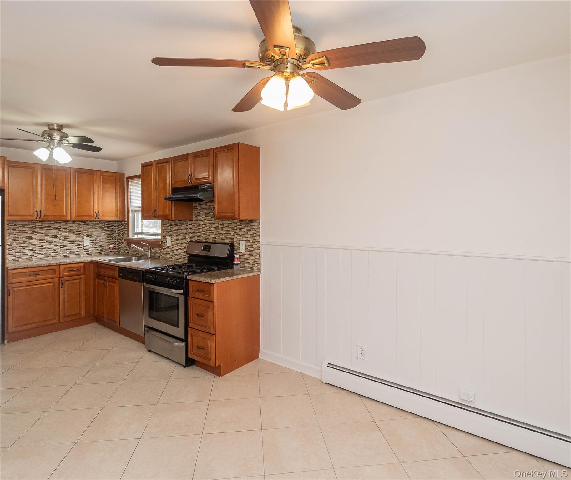 926 Vincent Avenue, Bronx, NY 10465