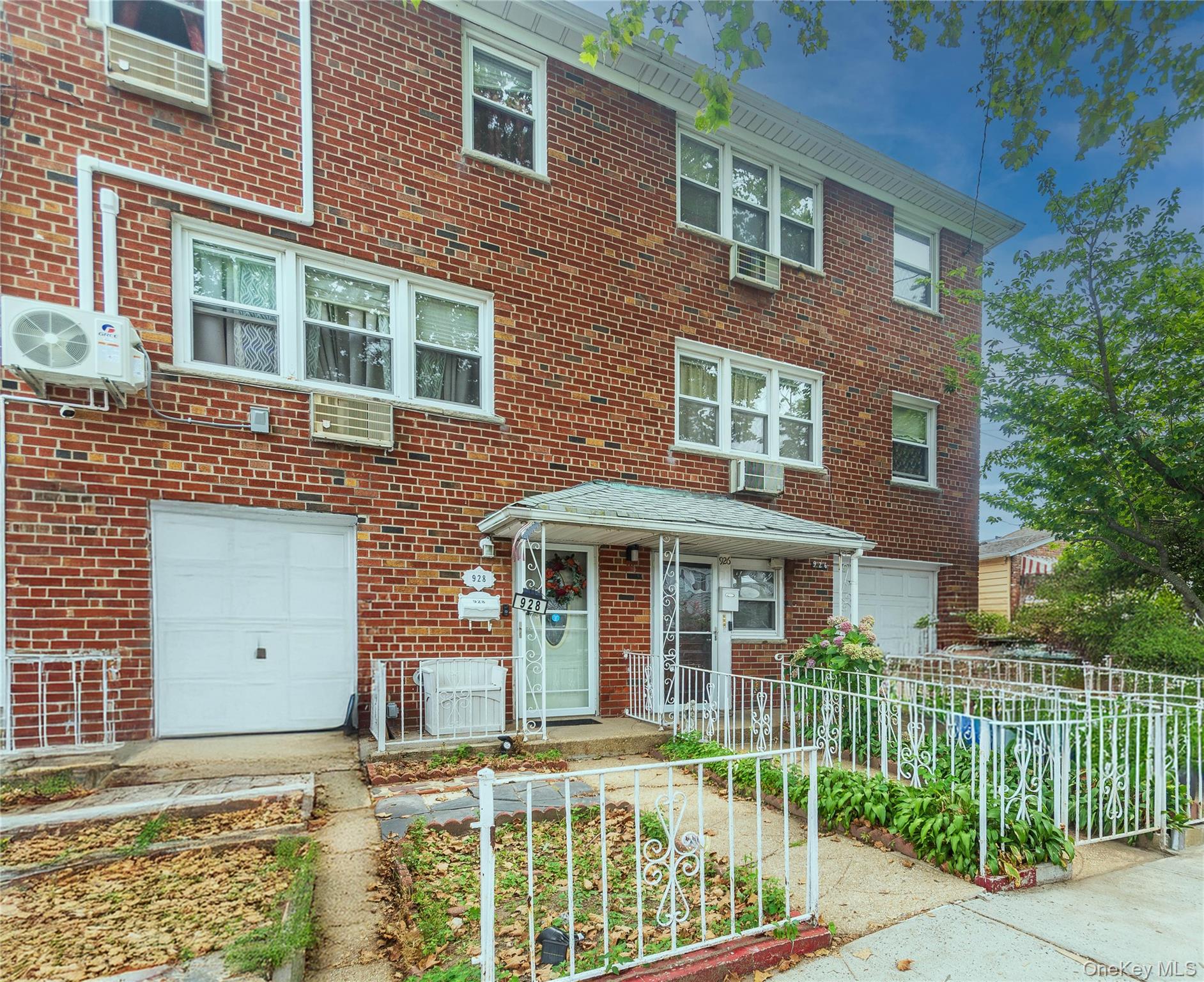 926 Vincent Avenue, Bronx, NY 10465