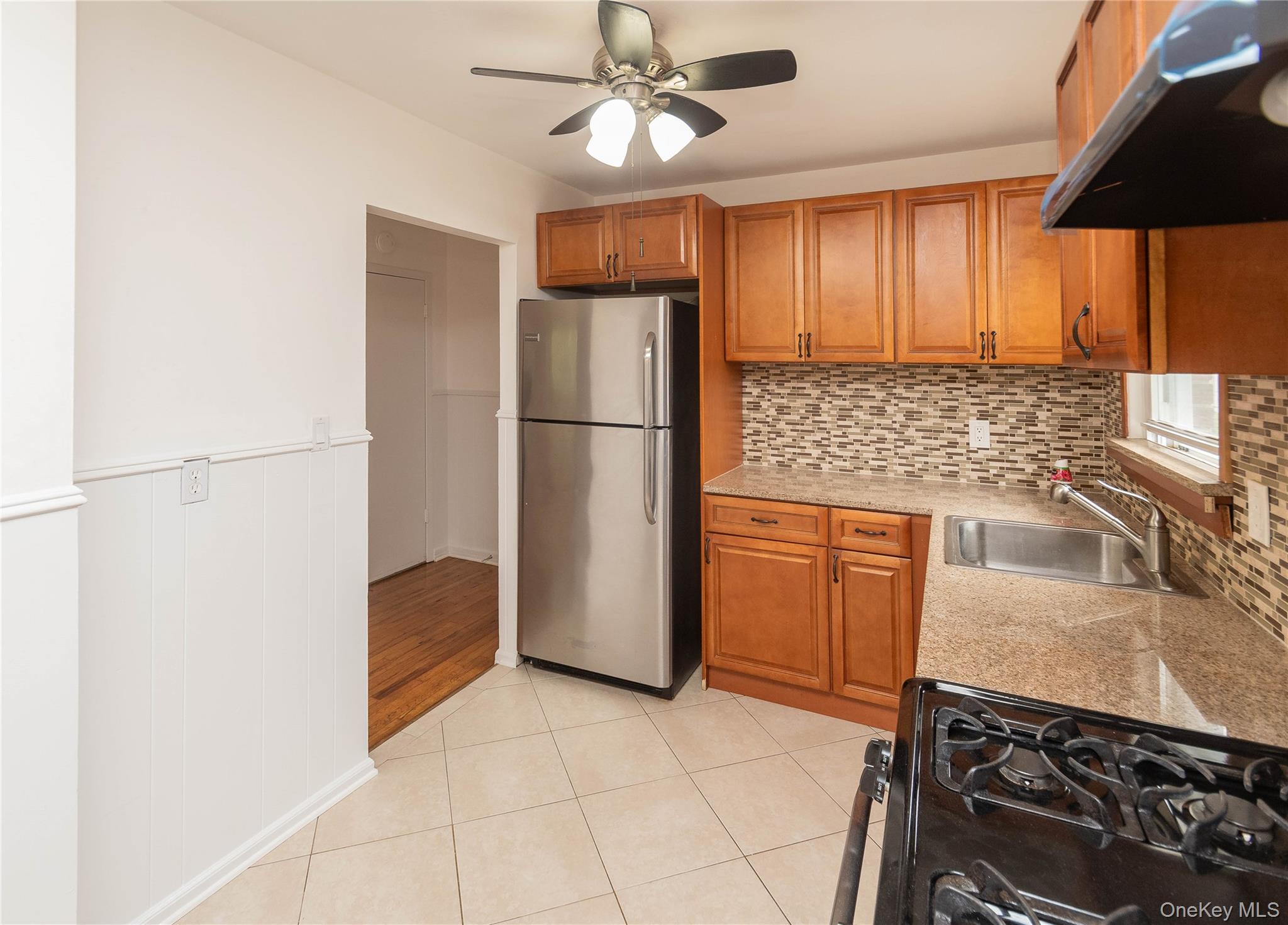 926 Vincent Avenue, Bronx, NY 10465