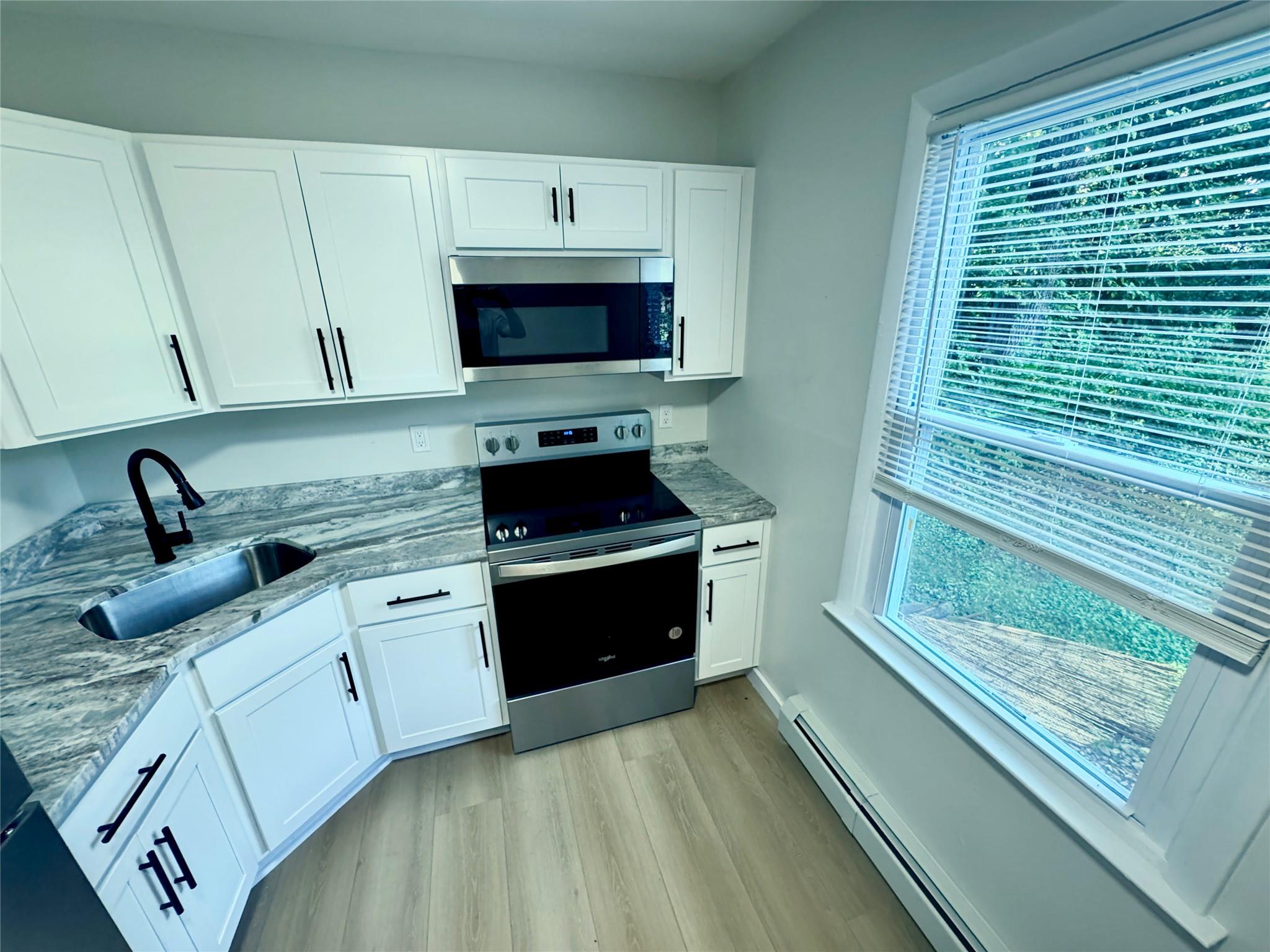 98 E Market Street # C17, Hyde Park, NY 12538