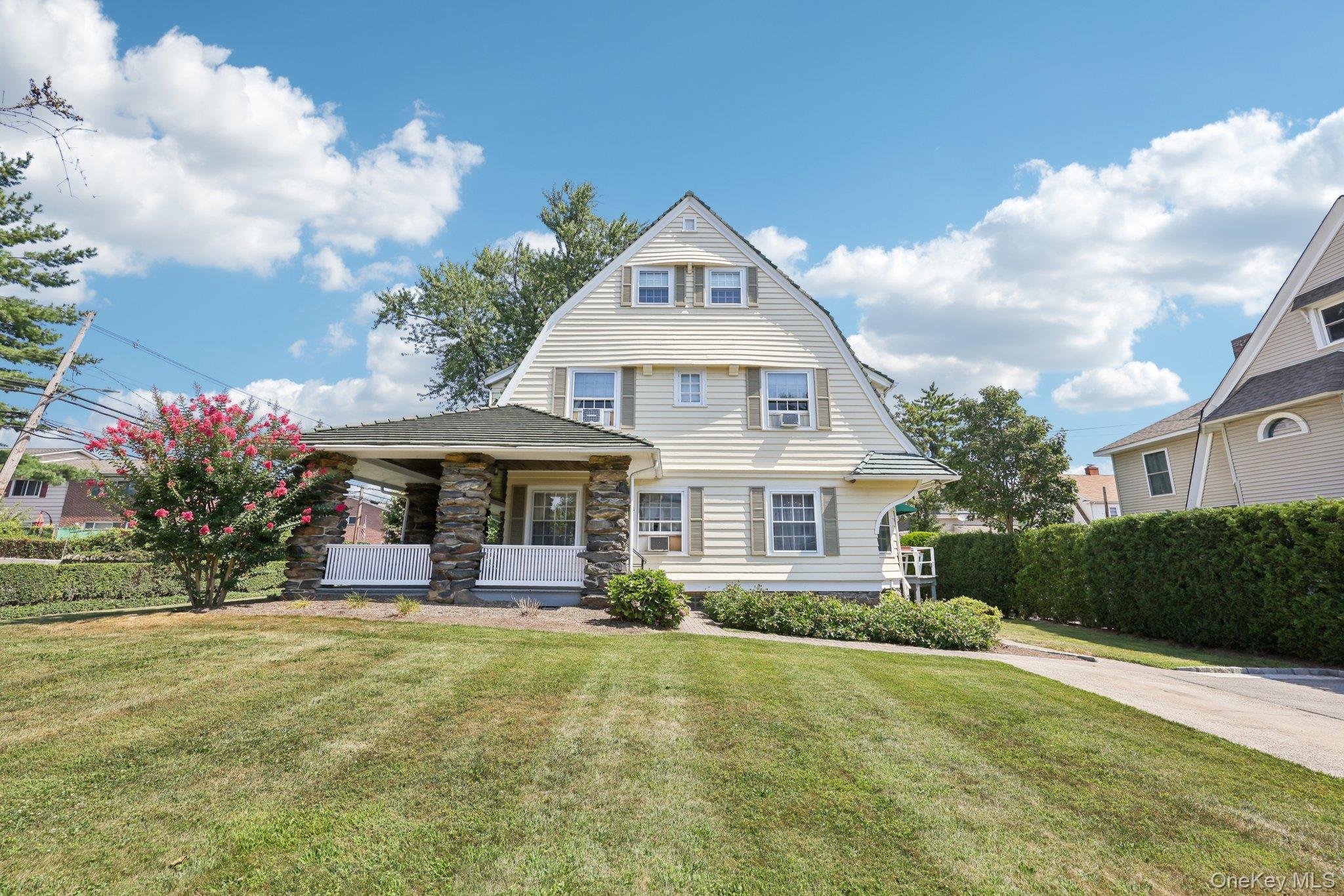 466 Palisade Avenue, Yonkers, NY 10703