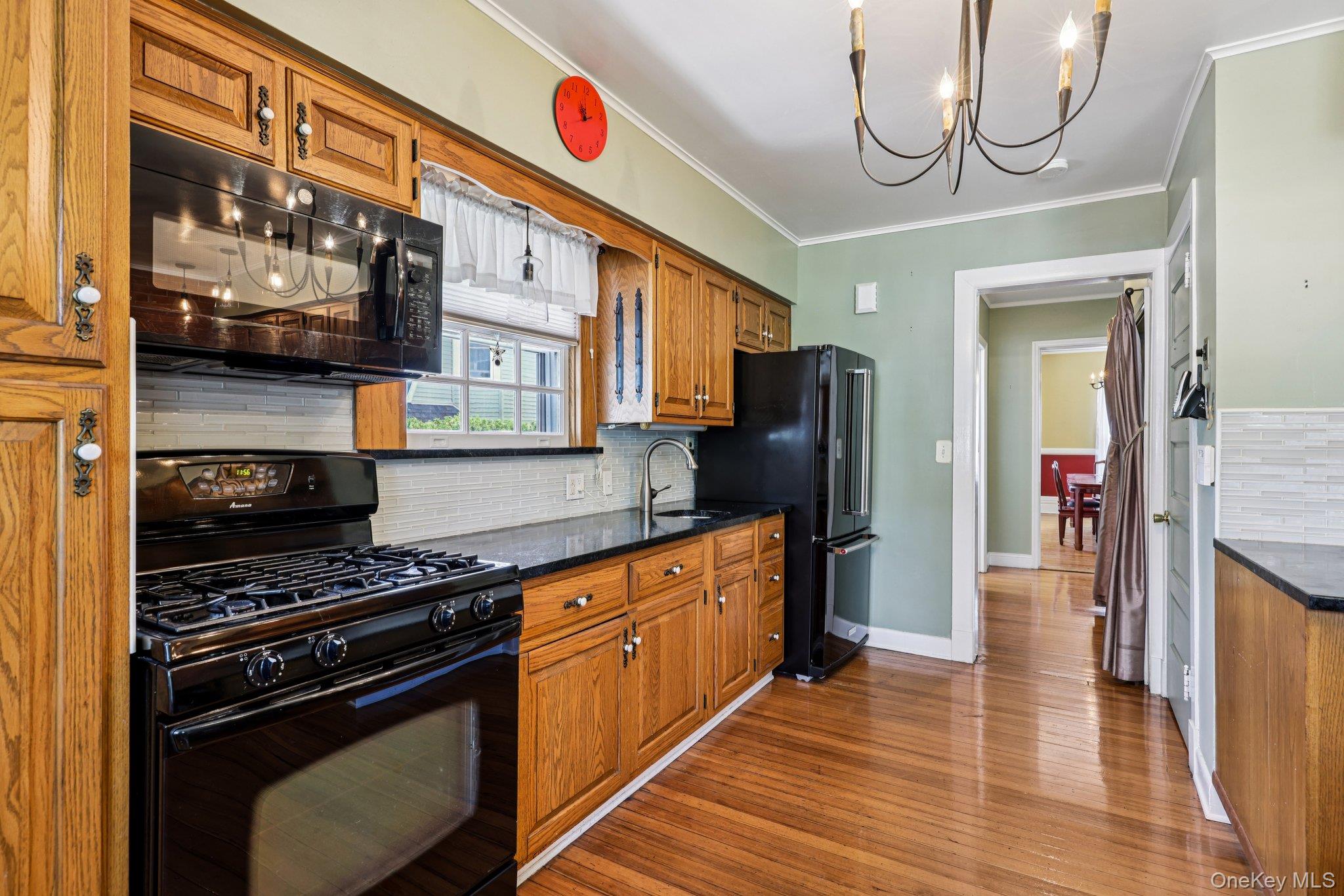 466 Palisade Avenue, Yonkers, NY 10703