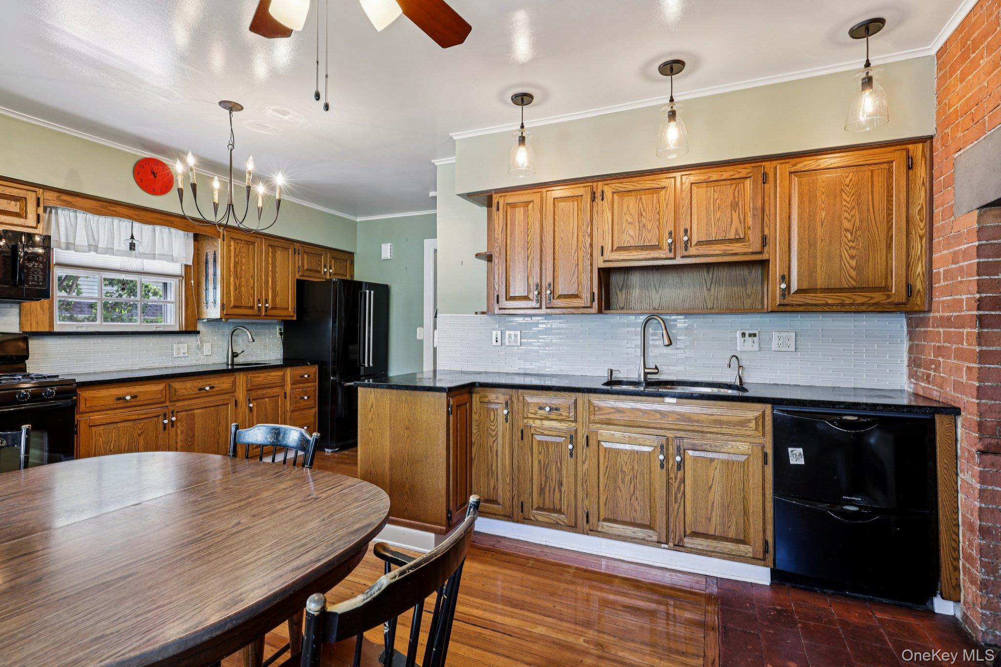 466 Palisade Avenue, Yonkers, NY 10703