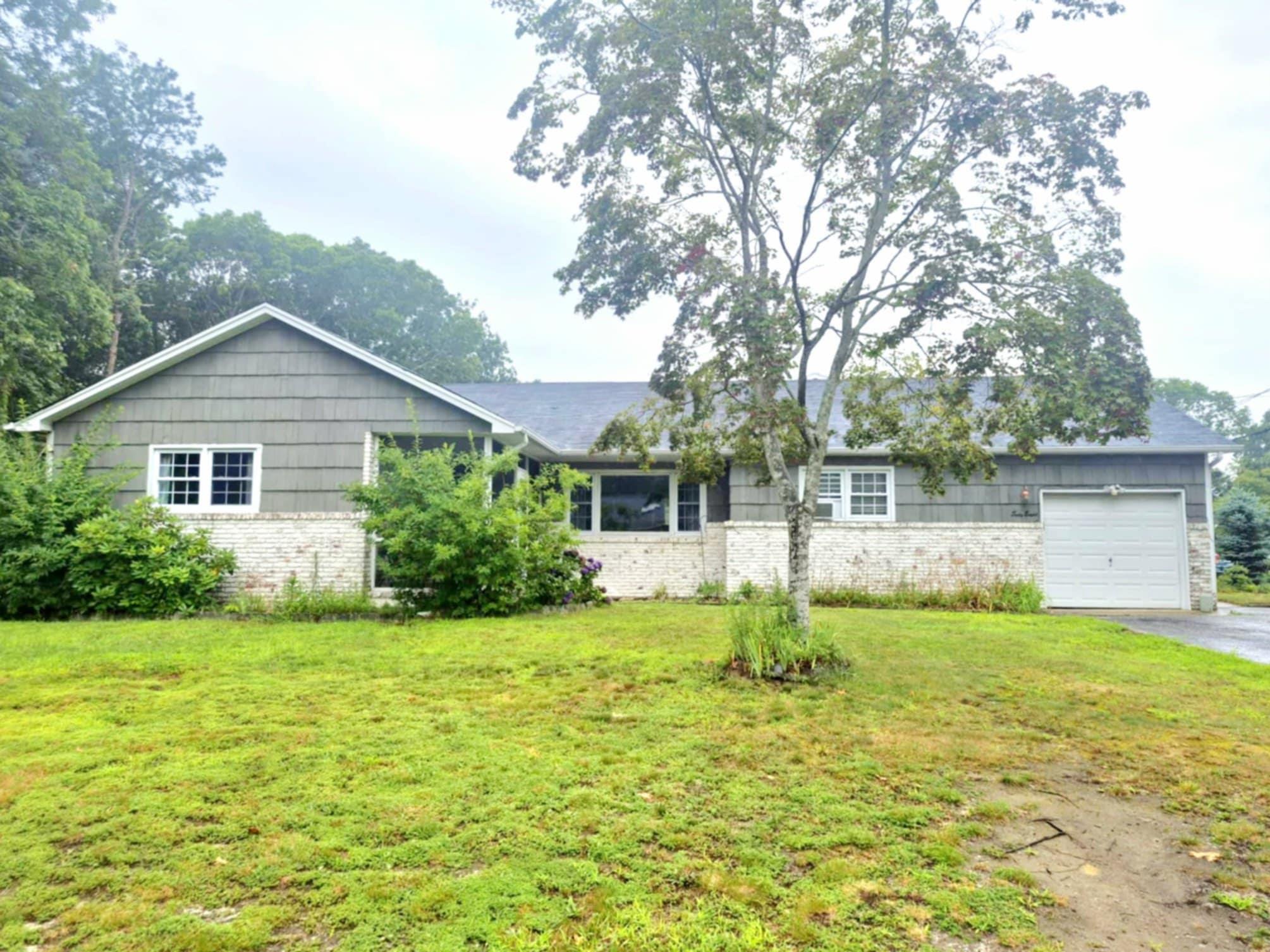 68 Alder Lane, Shirley, NY 11967