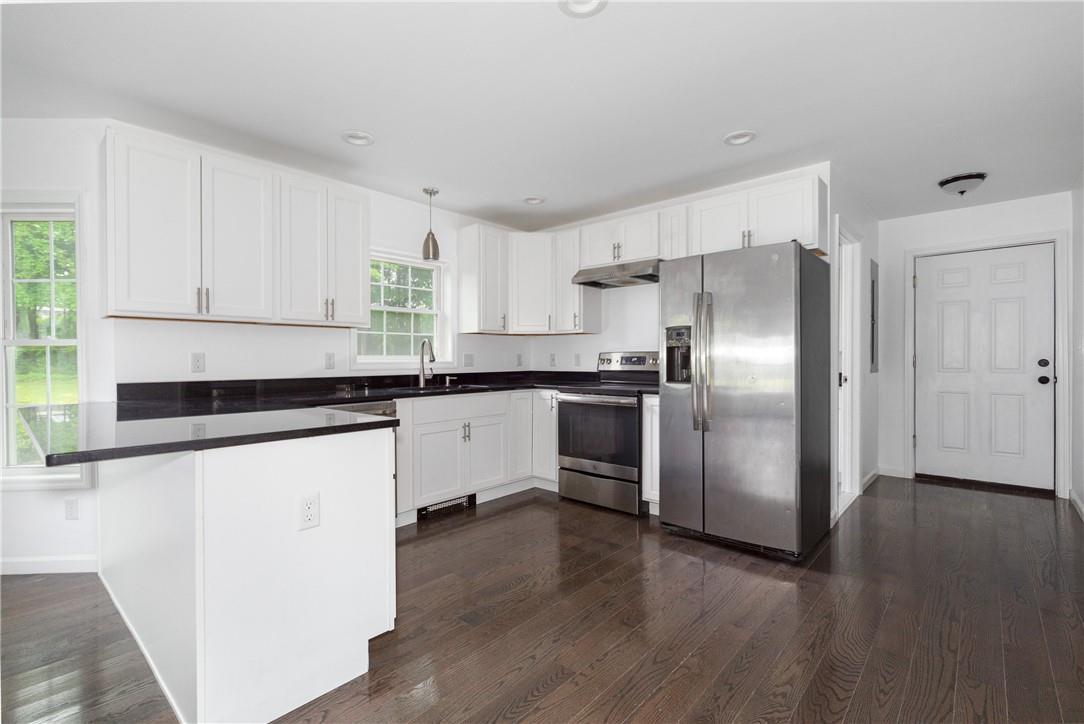 80 W Dorsey Lane # B, Hyde Park, NY 12538