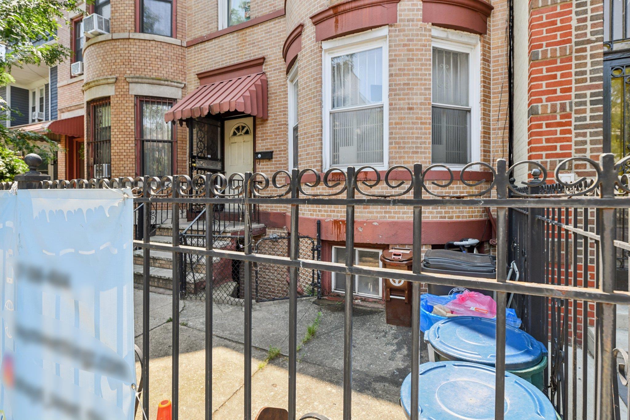 14 E 31st Street, Brooklyn, NY 11226