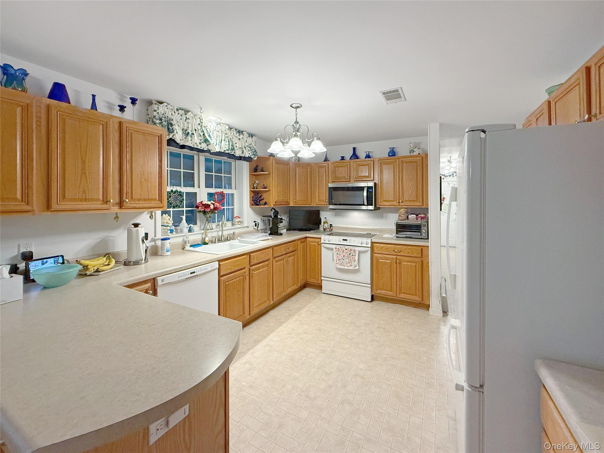 34 Feiertag Road, Middletown, NY 10941