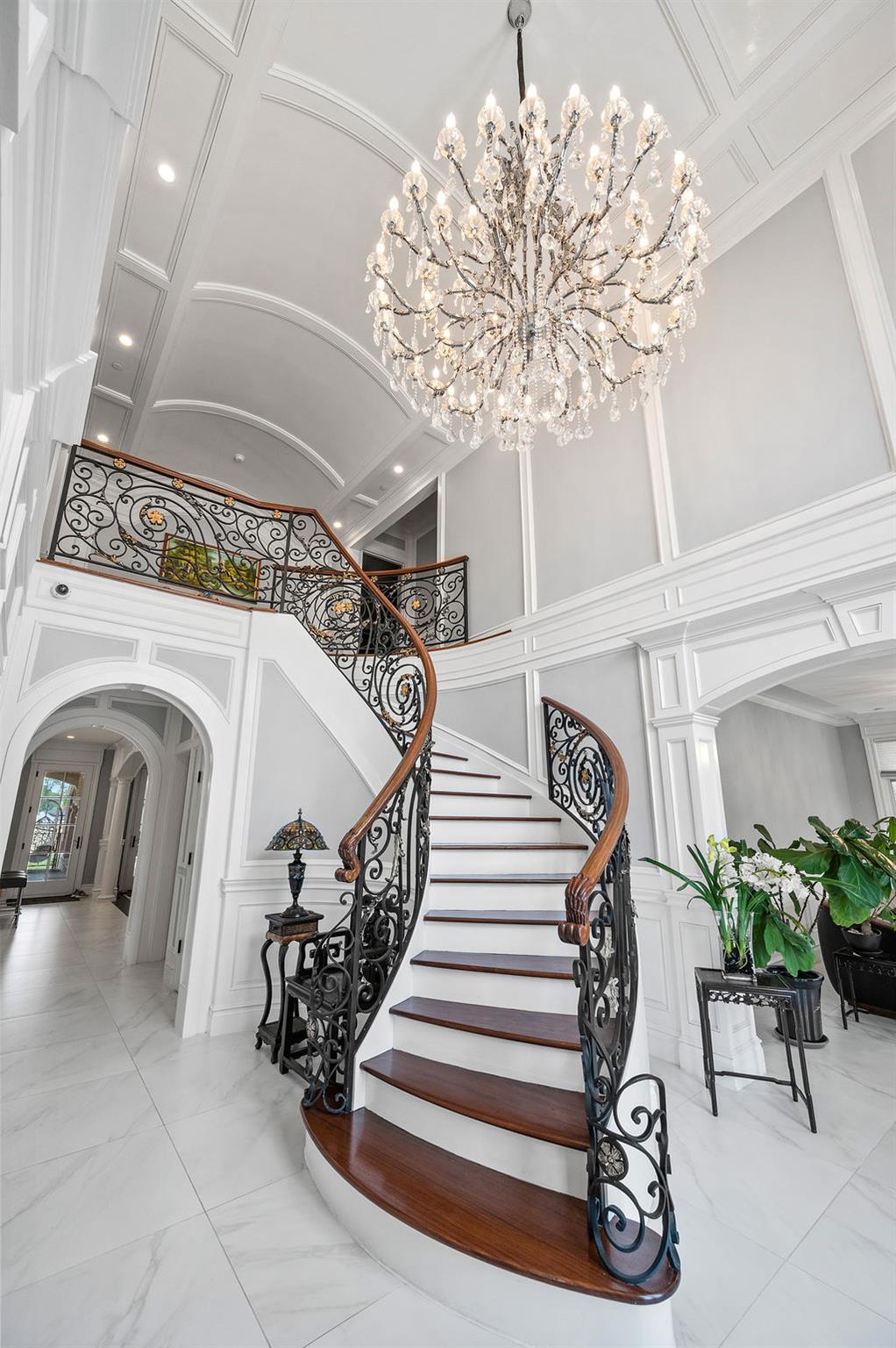 264-11 60th Avenue, Little Neck, NY 11362