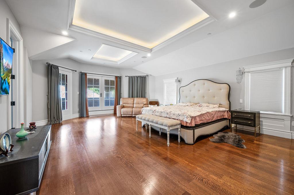 264-11 60th Avenue, Little Neck, NY 11362