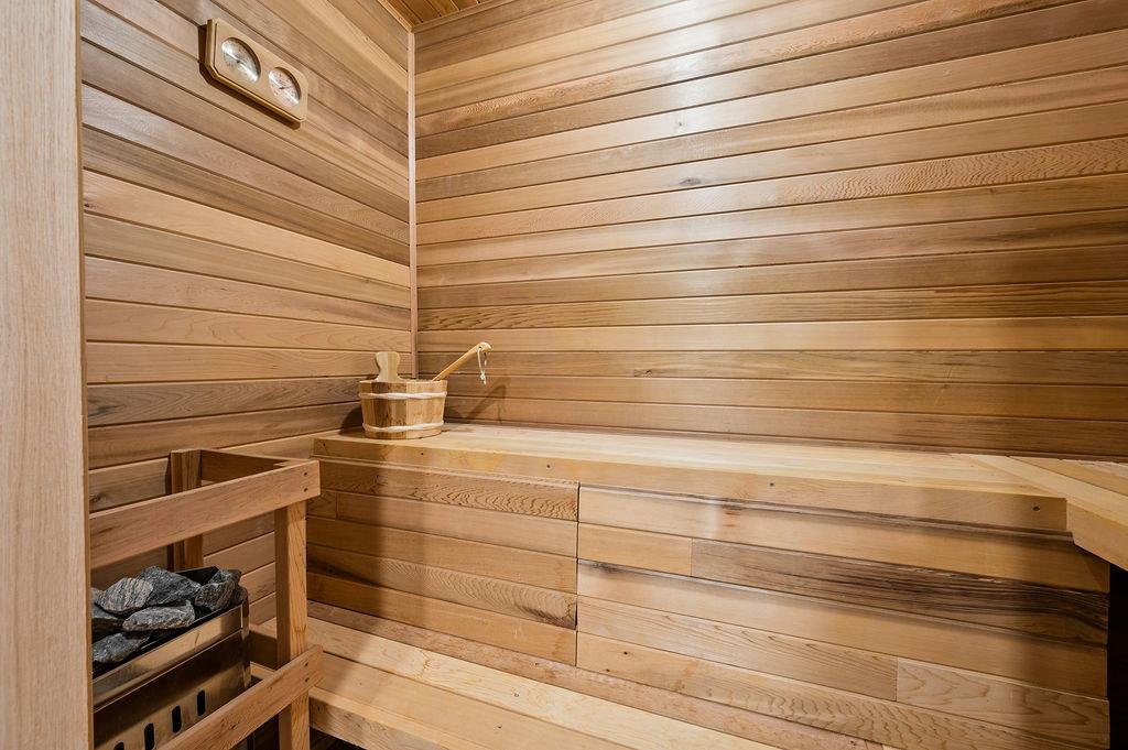 264-11 60th Avenue, Little Neck, NY 11362