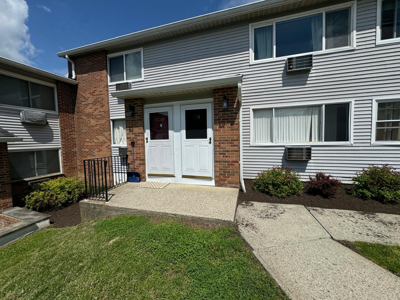 2740 South Road # G9, Poughkeepsie, NY 12601