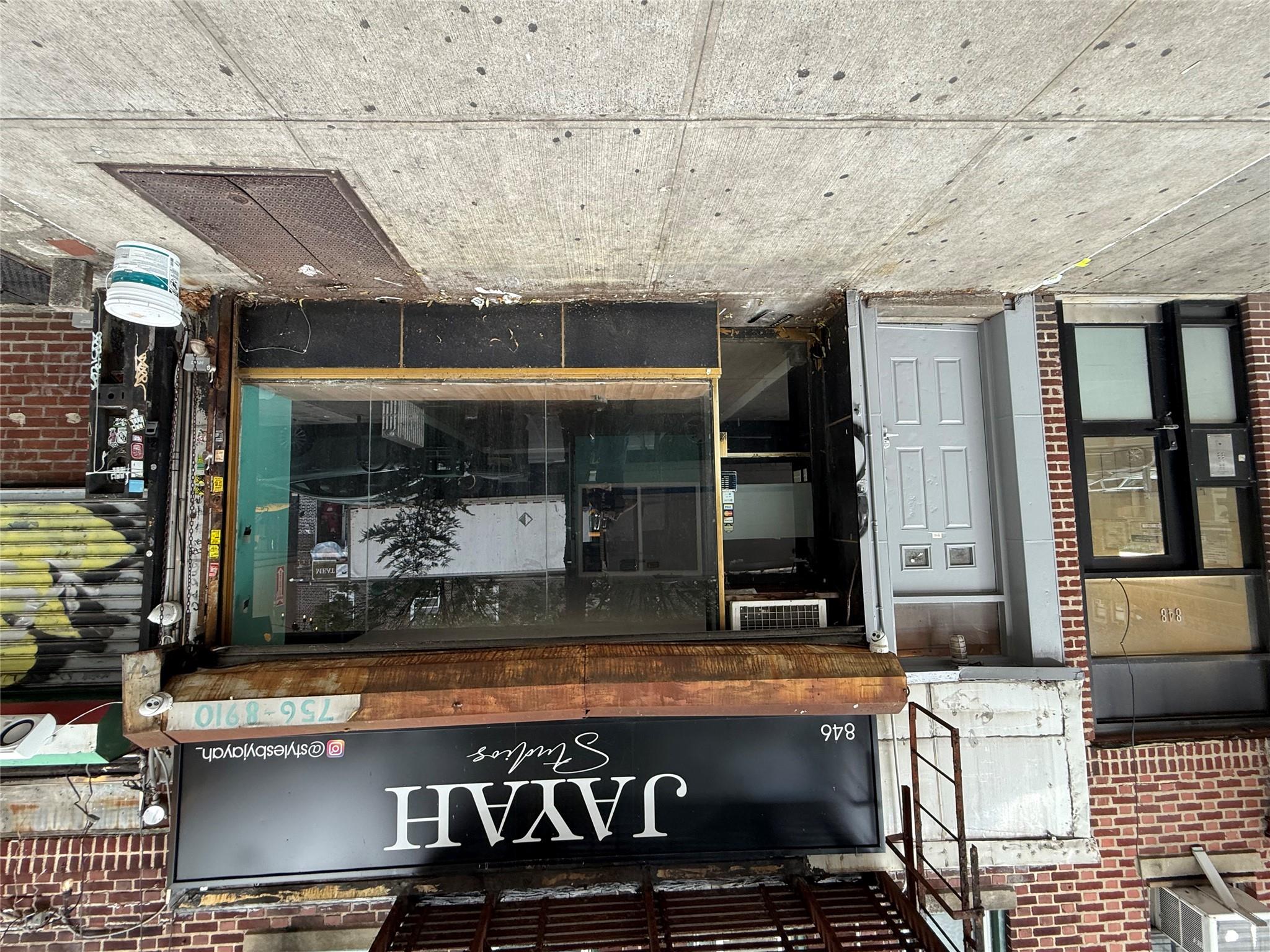 846 Franklin Avenue, Brooklyn, NY 11225