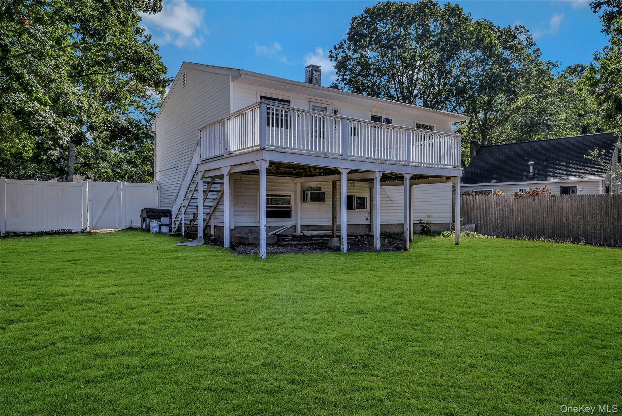 4 Beechwood Drive, Shirley, NY 11967