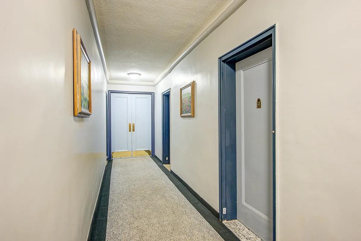 106-15 Queens Boulevard # 3R, Forest Hills, NY 11375