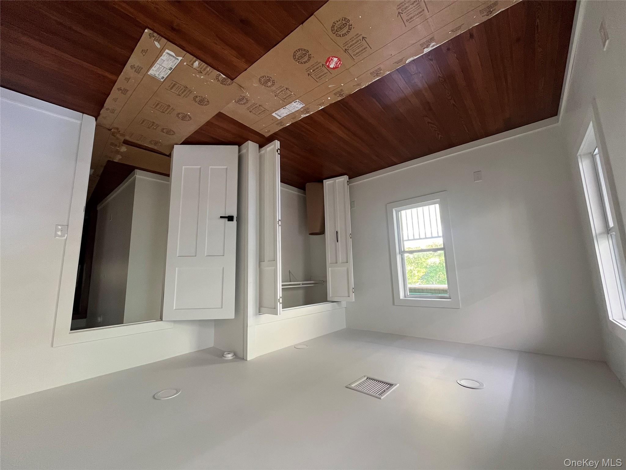 6115 State Route 52, Cochecton, NY 12726