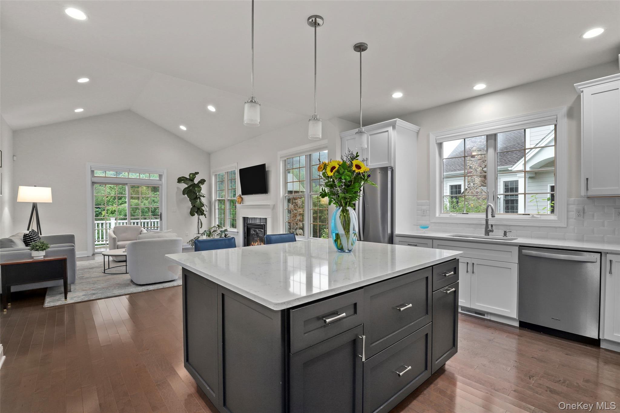 54 Dennis Lane, Pleasantville, NY 10570