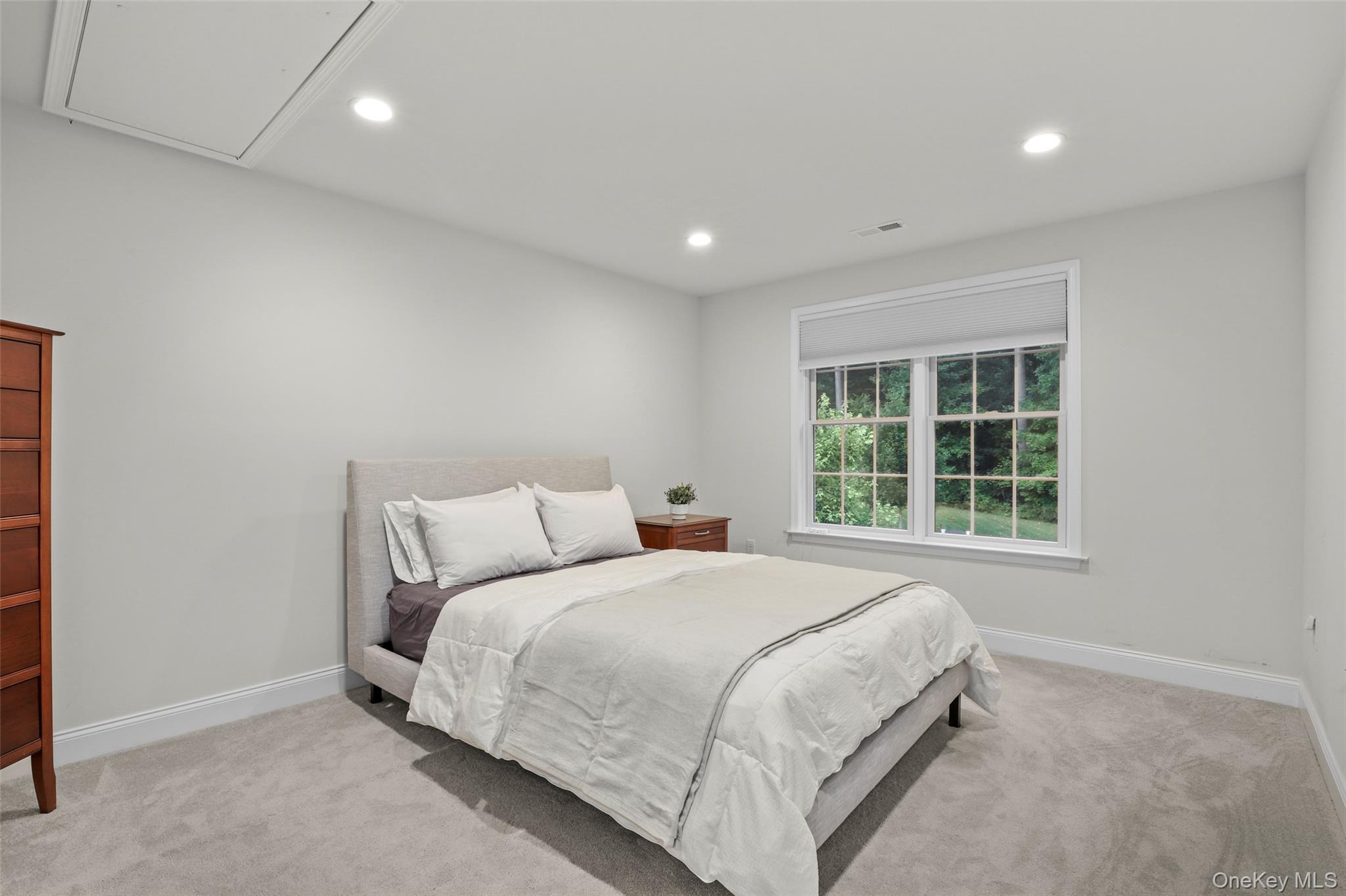 54 Dennis Lane, Pleasantville, NY 10570