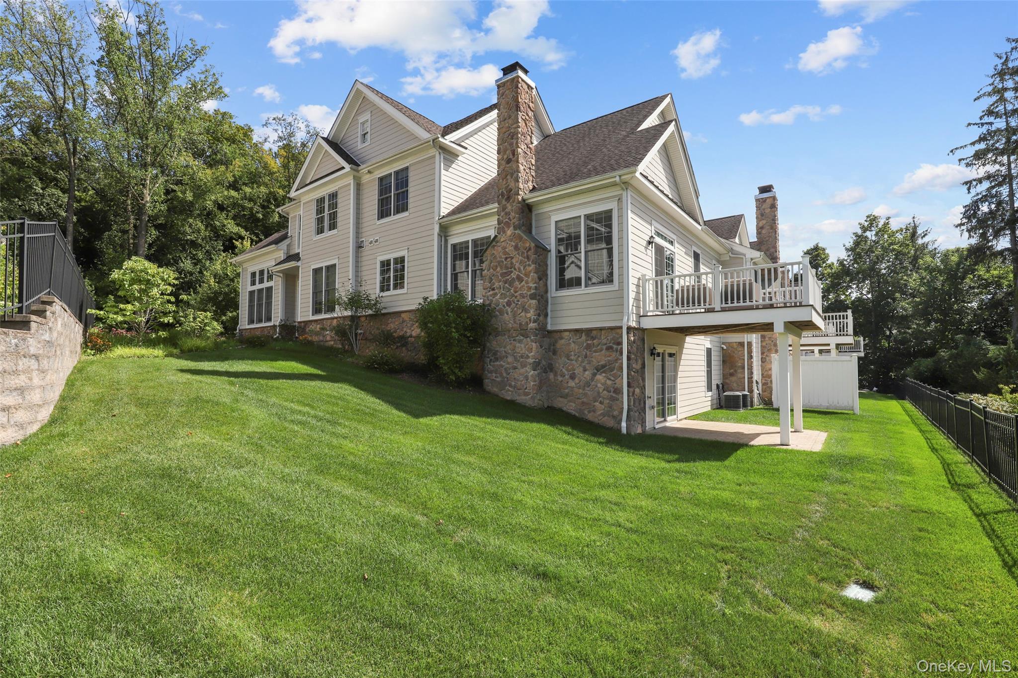 54 Dennis Lane, Pleasantville, NY 10570