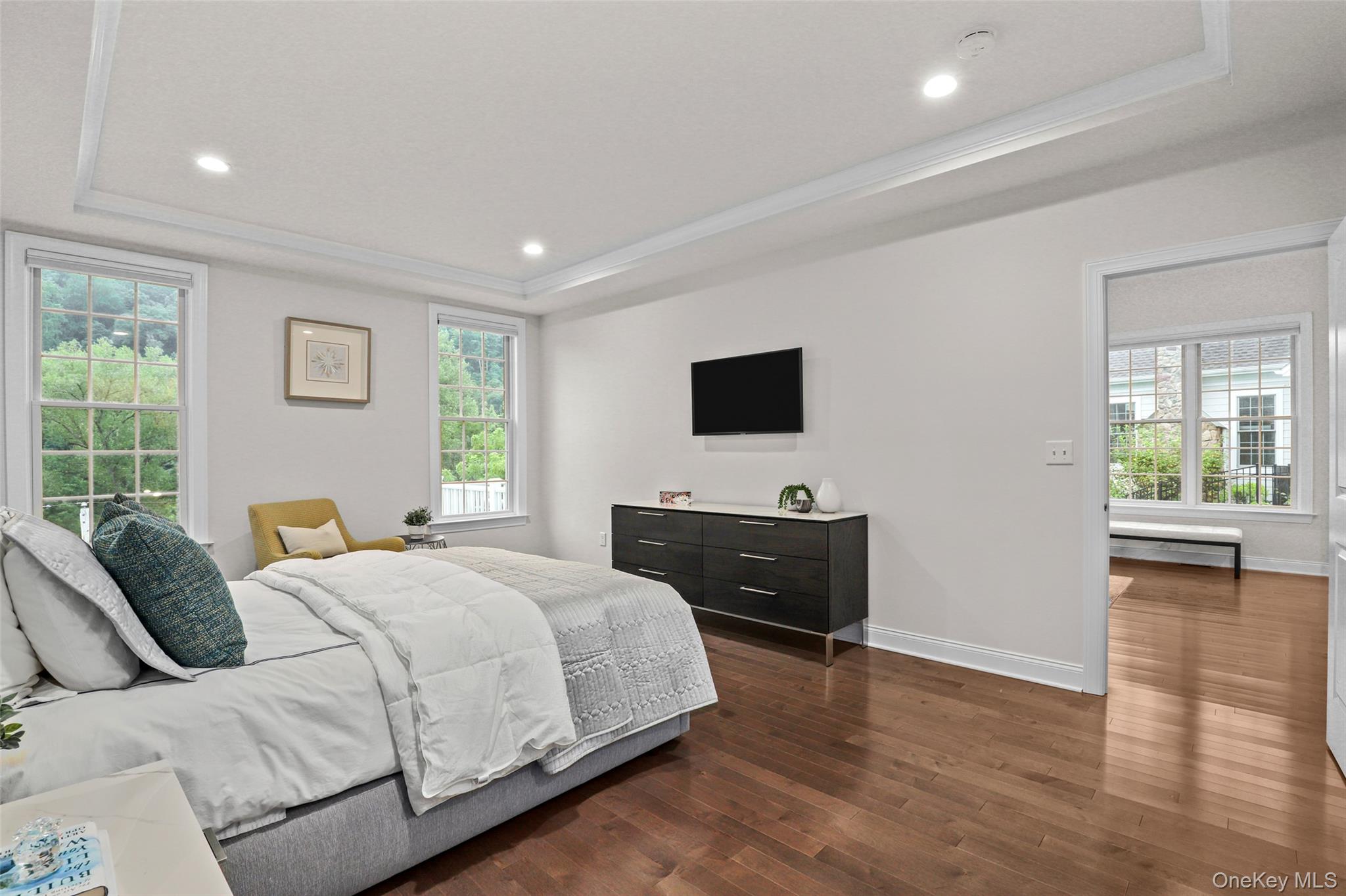 54 Dennis Lane, Pleasantville, NY 10570