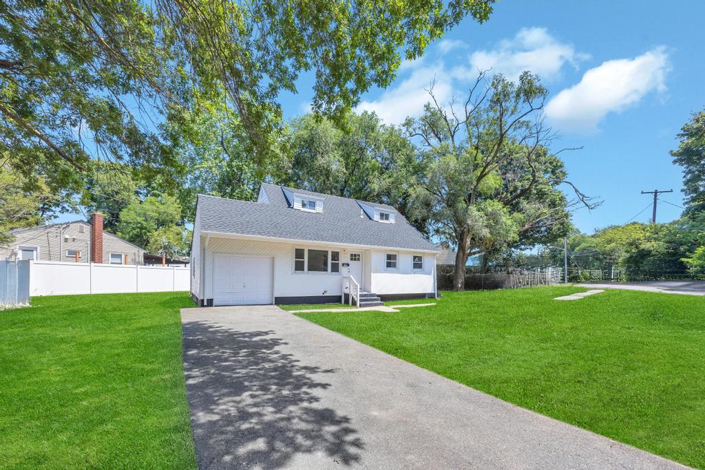 219 Front Avenue, Brentwood, NY 11717