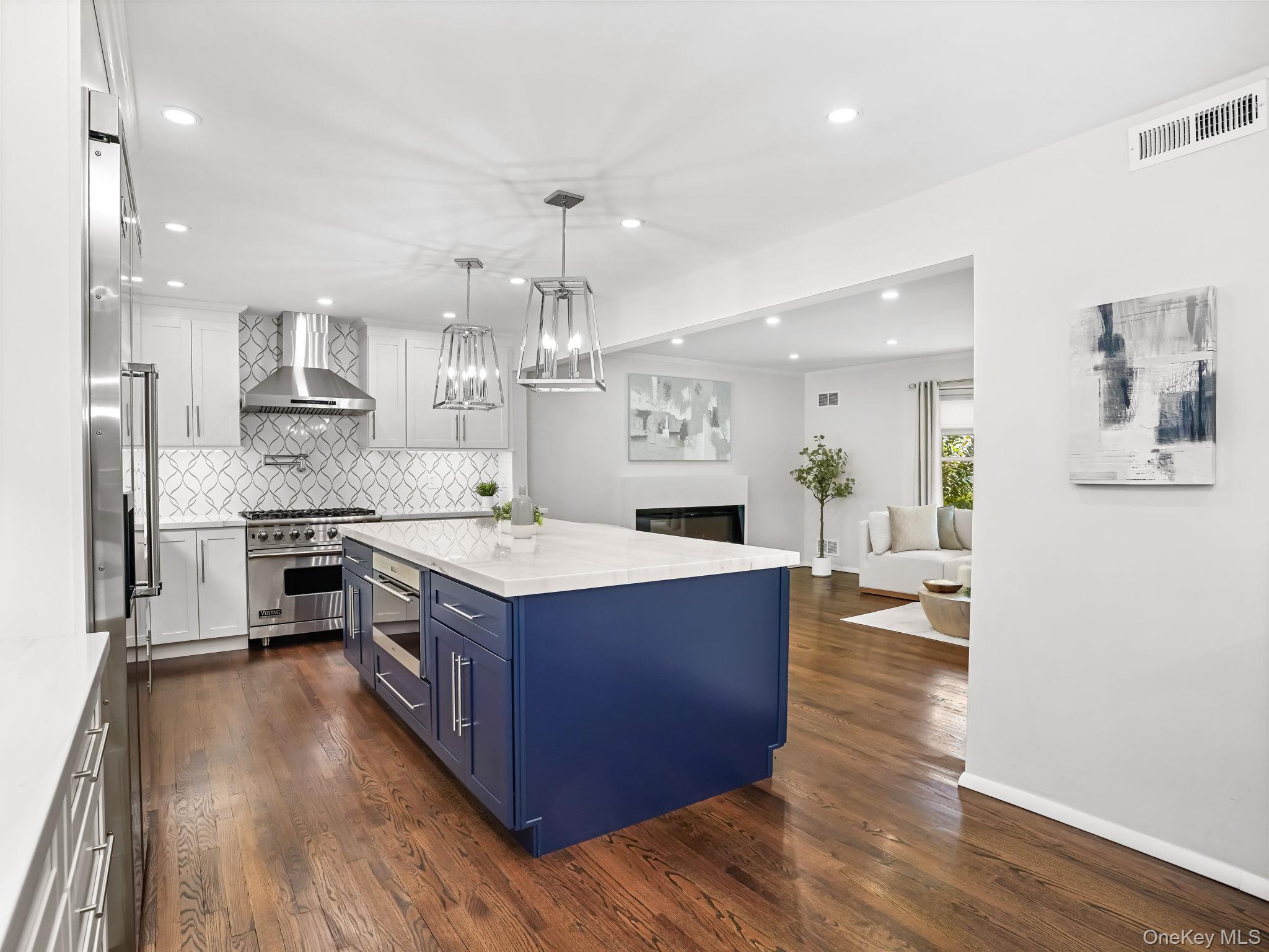 43 Amherst Drive, New Rochelle, NY 10804