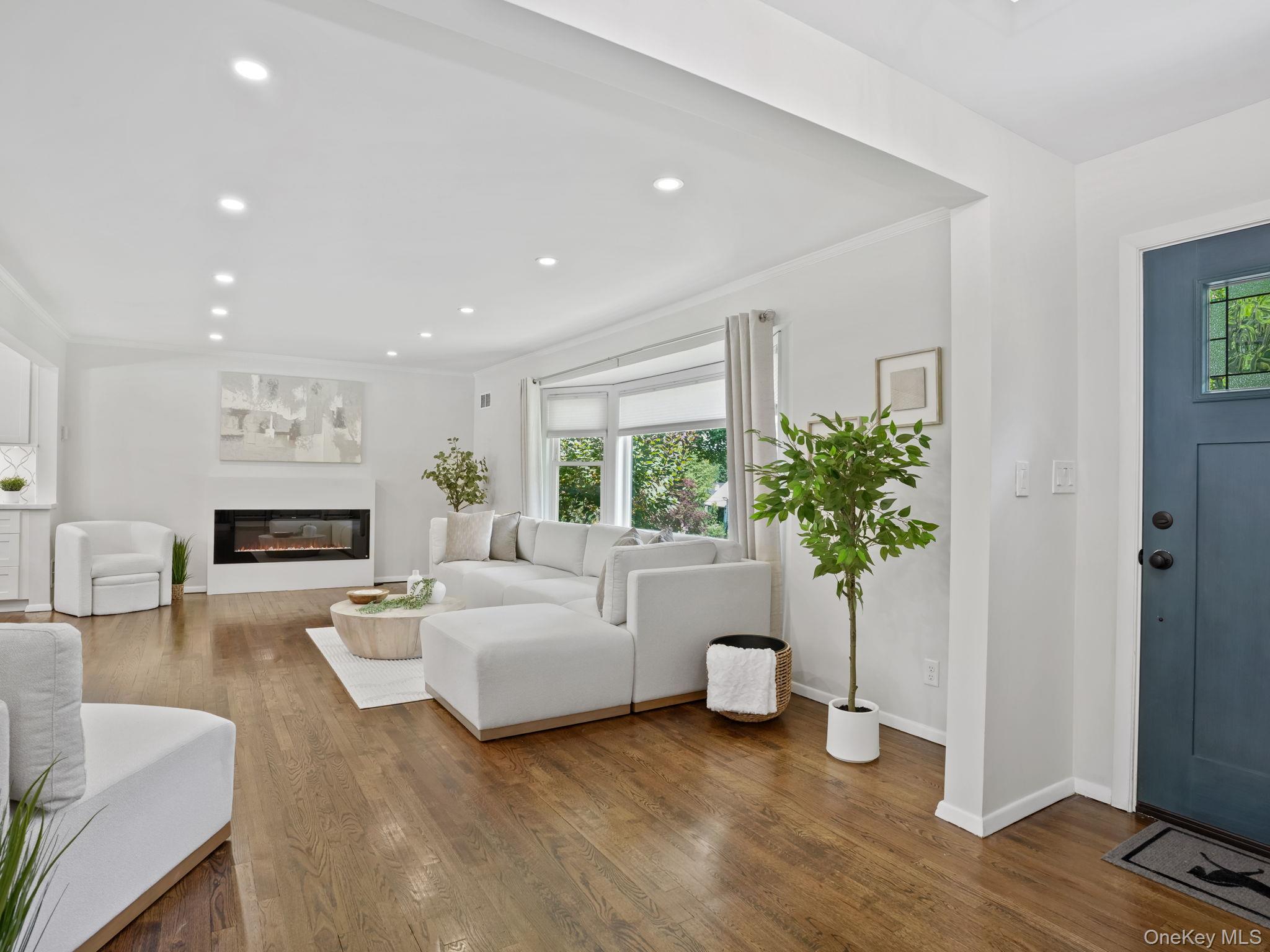 43 Amherst Drive, New Rochelle, NY 10804