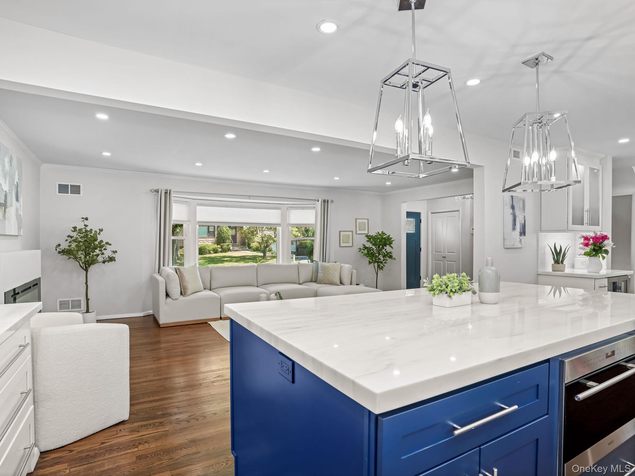 43 Amherst Drive, New Rochelle, NY 10804