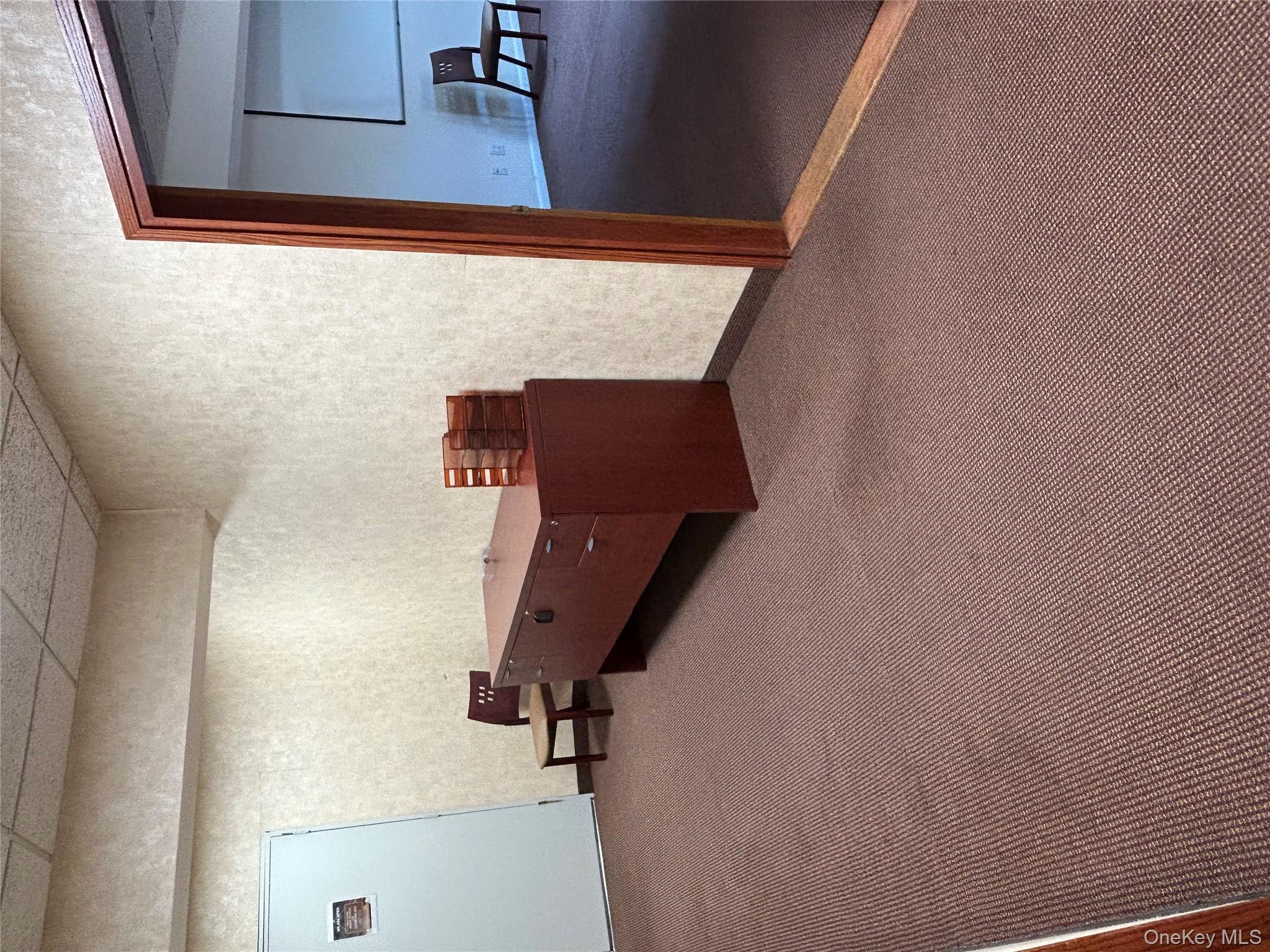 692 S Wellwood Avenue, Lindenhurst, NY 11757