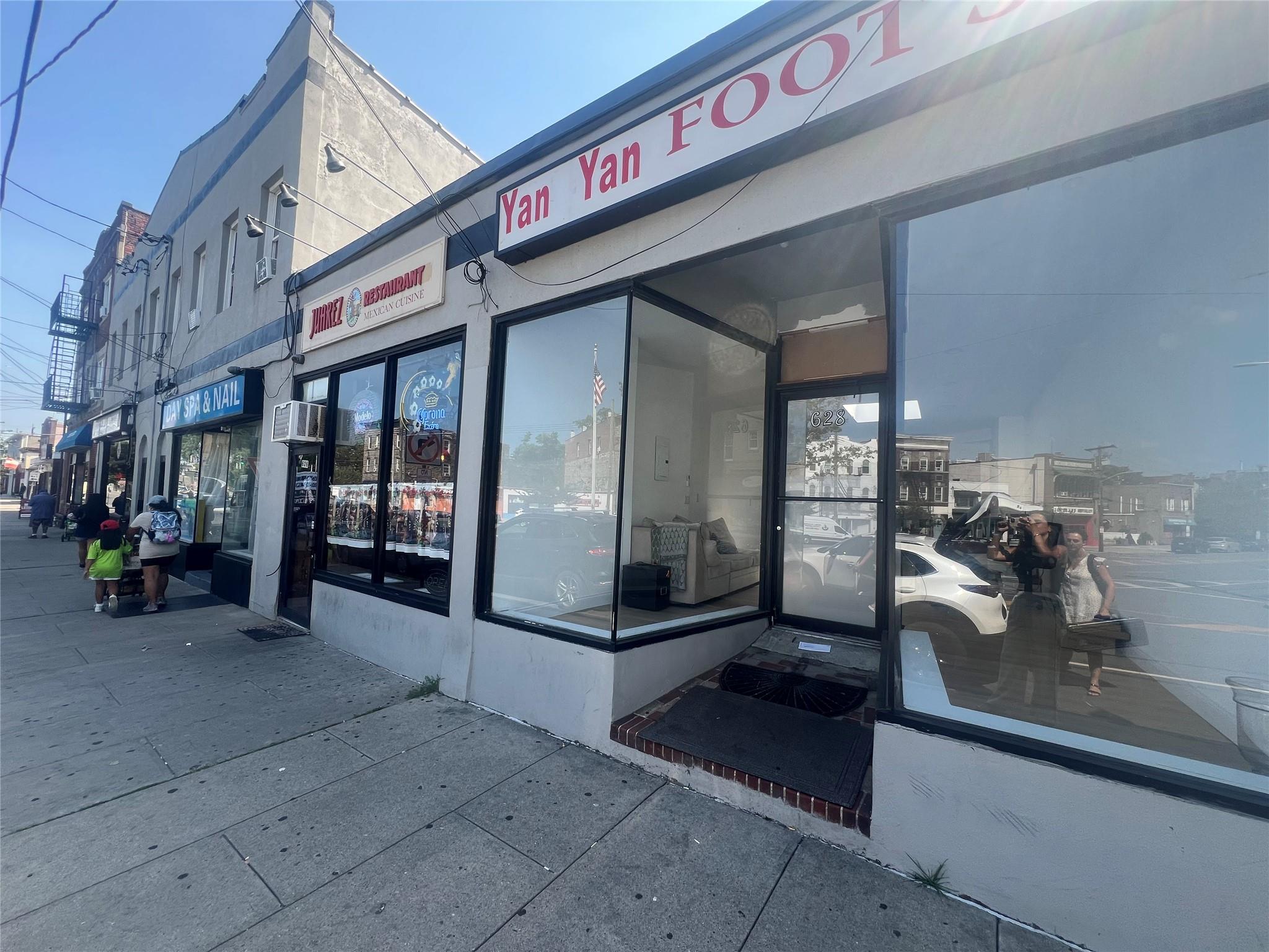 628 Old White Plains Road, Mamaroneck, NY 10543