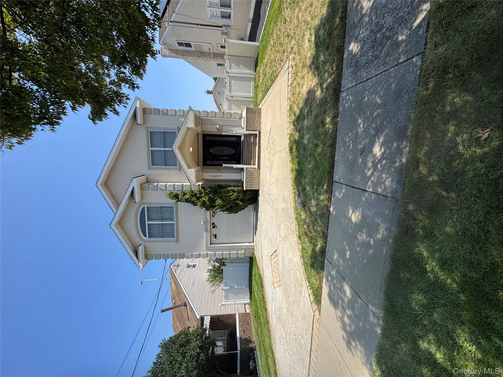 2641 Montauk Avenue, Merrick, NY 11566
