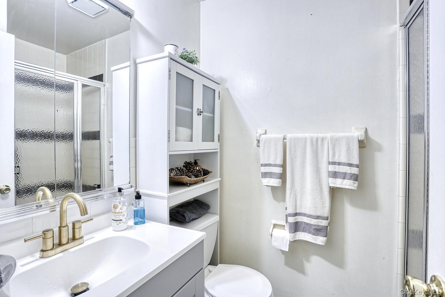 518 Kennedy Drive # 518, Spring Valley, NY 10977