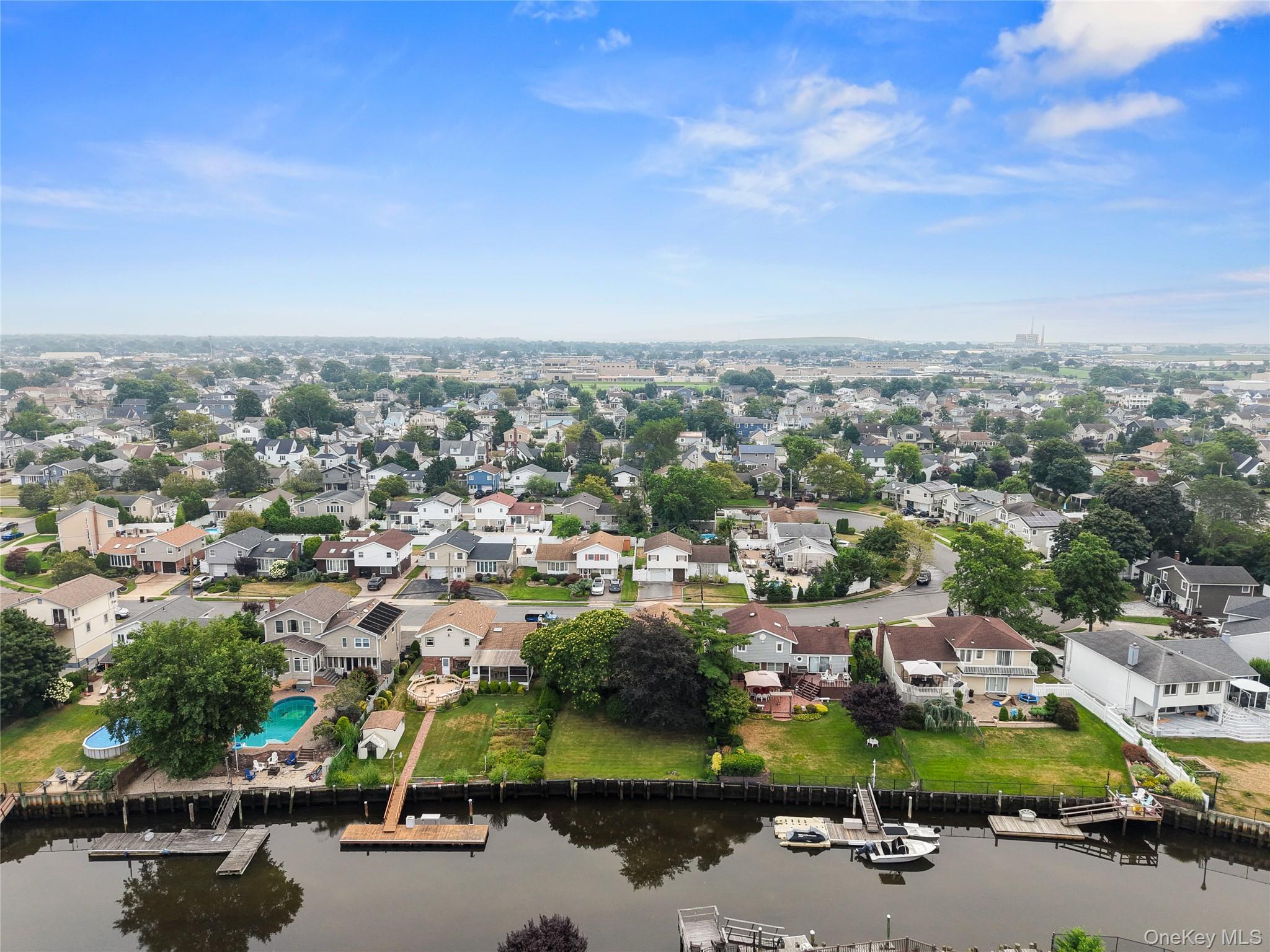 48 Oxford Road, East Rockaway, NY 11518