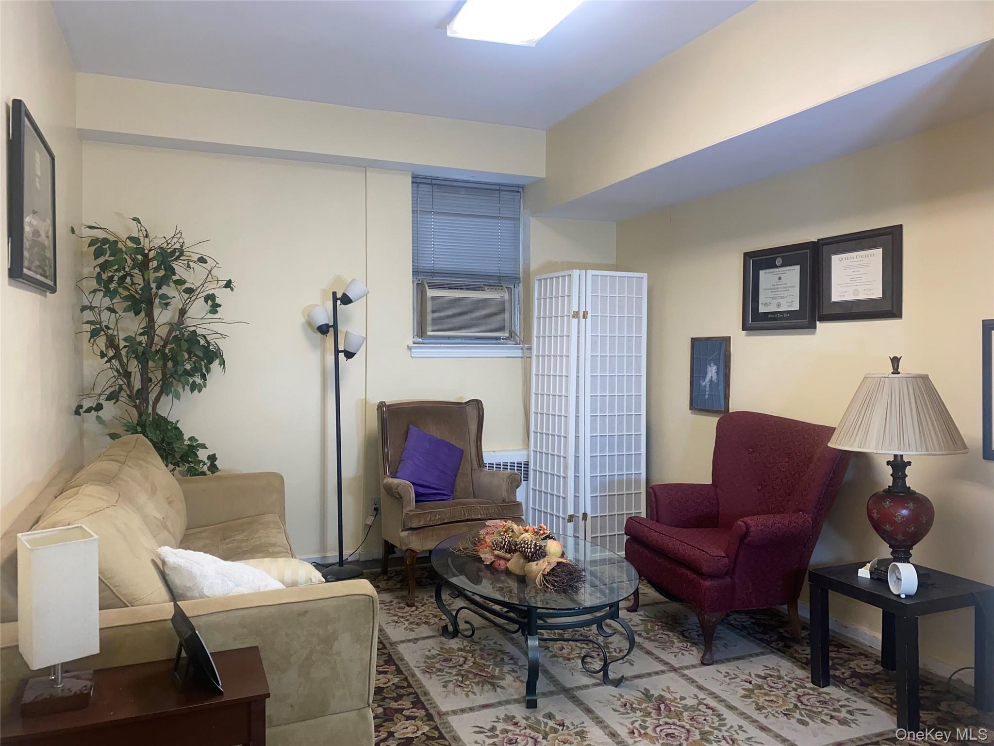 200 N Village Avenue # 101A, Rockville Centre, NY 11570