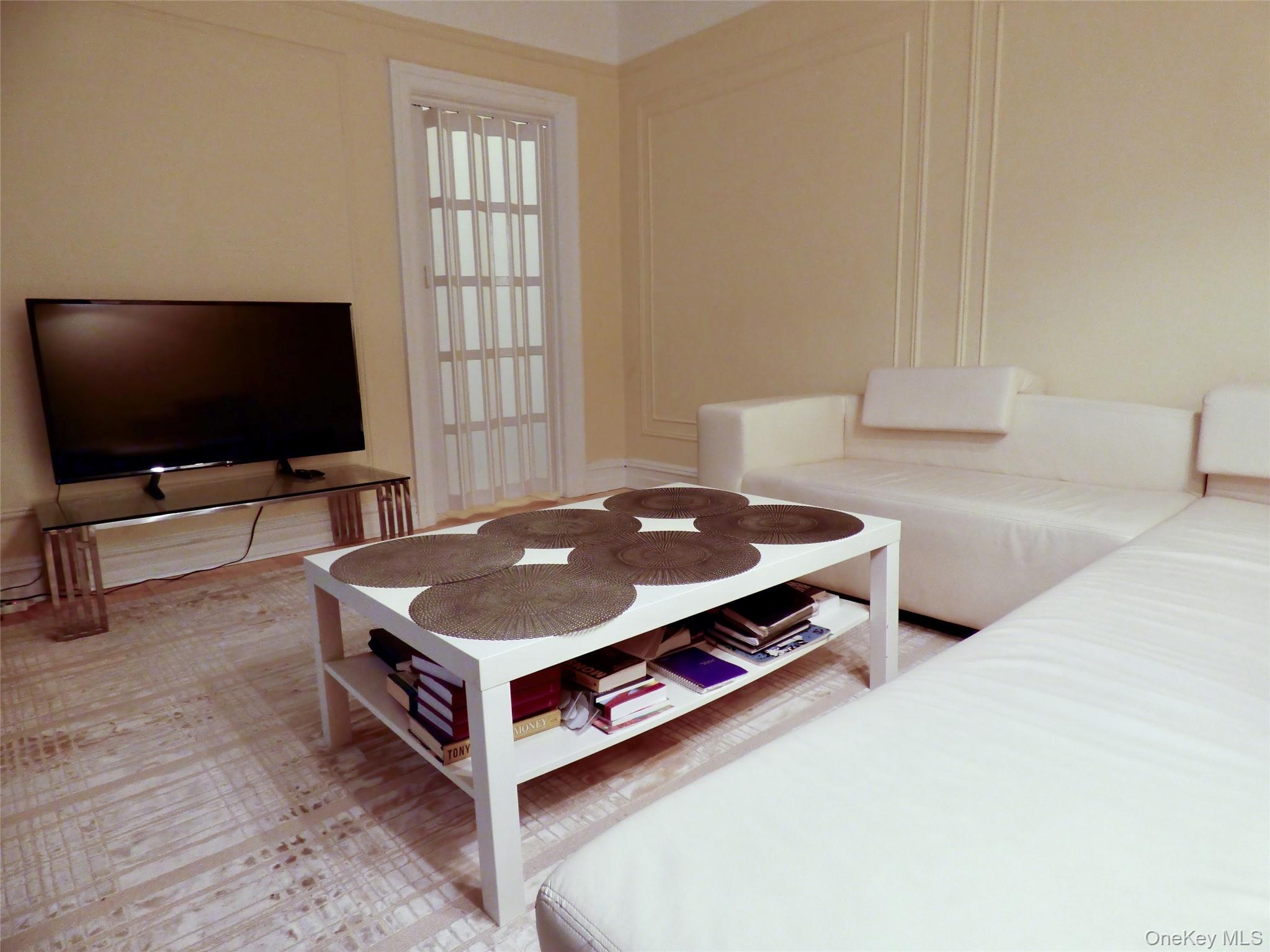 941 Jerome Avenue # D5, Bronx, NY 10452