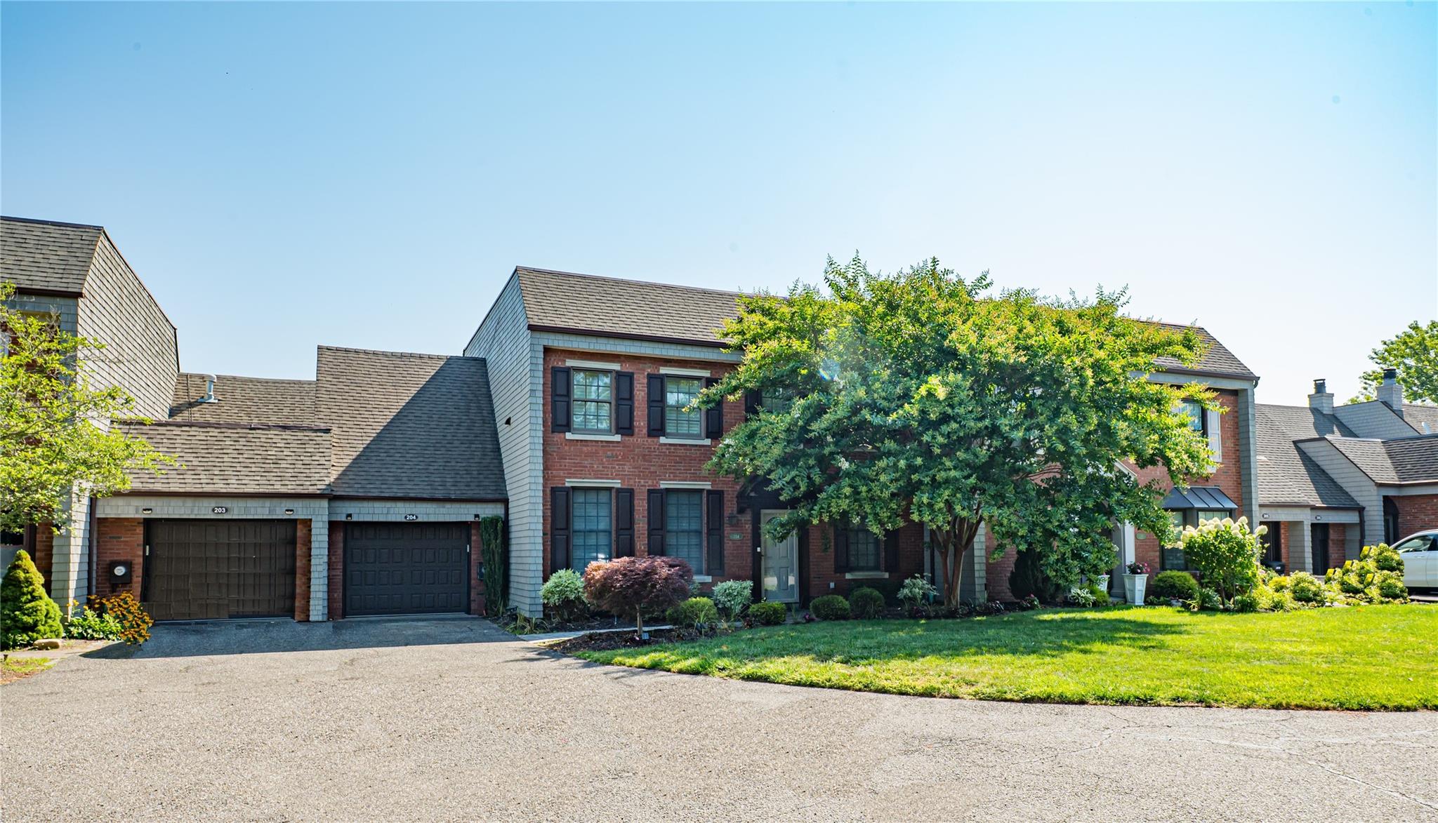 204 R Captains Way # 204, Bay Shore, NY 11706