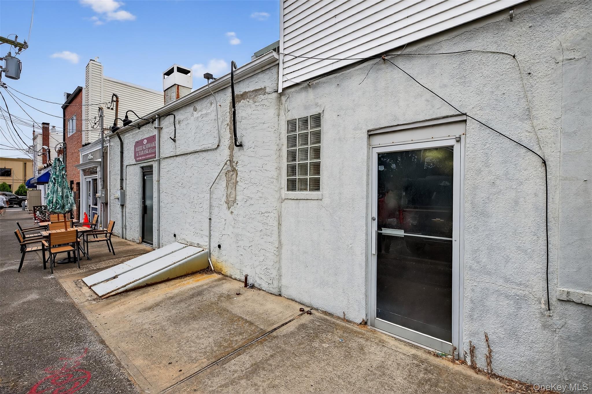 69 N Ocean Avenue, Patchogue, NY 11772
