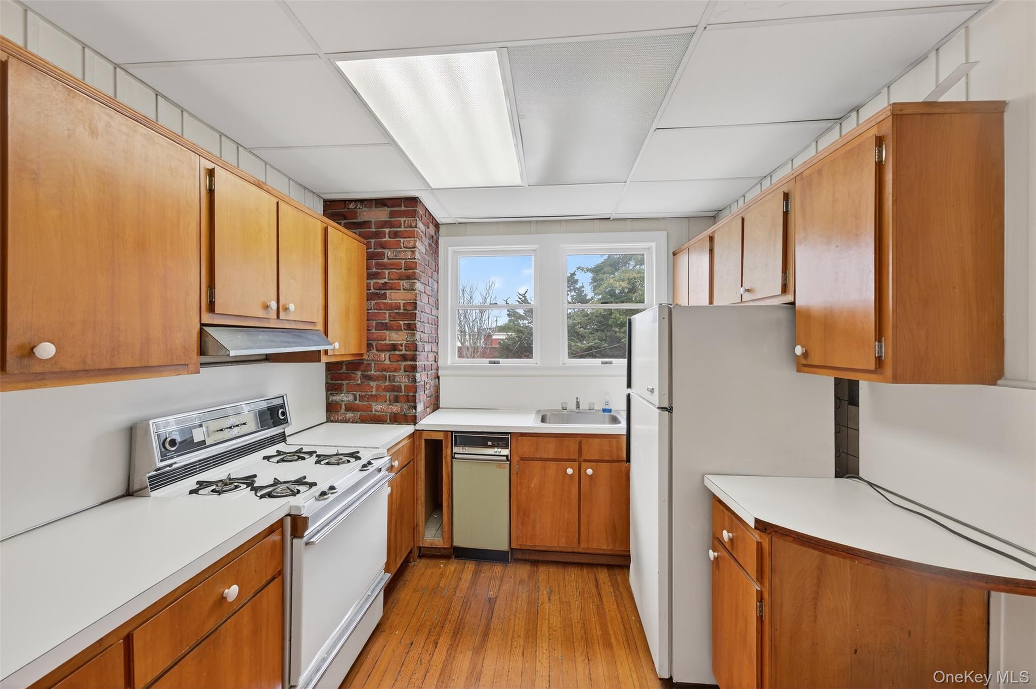 69 N Ocean Avenue, Patchogue, NY 11772