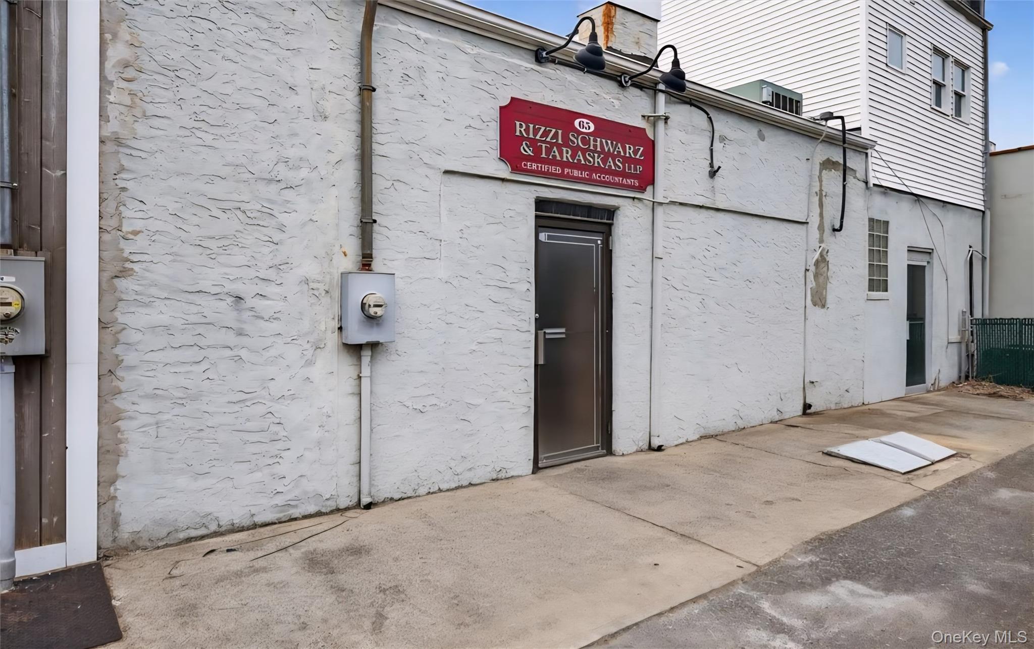 65-69 N Ocean Avenue, Patchogue, NY 11772